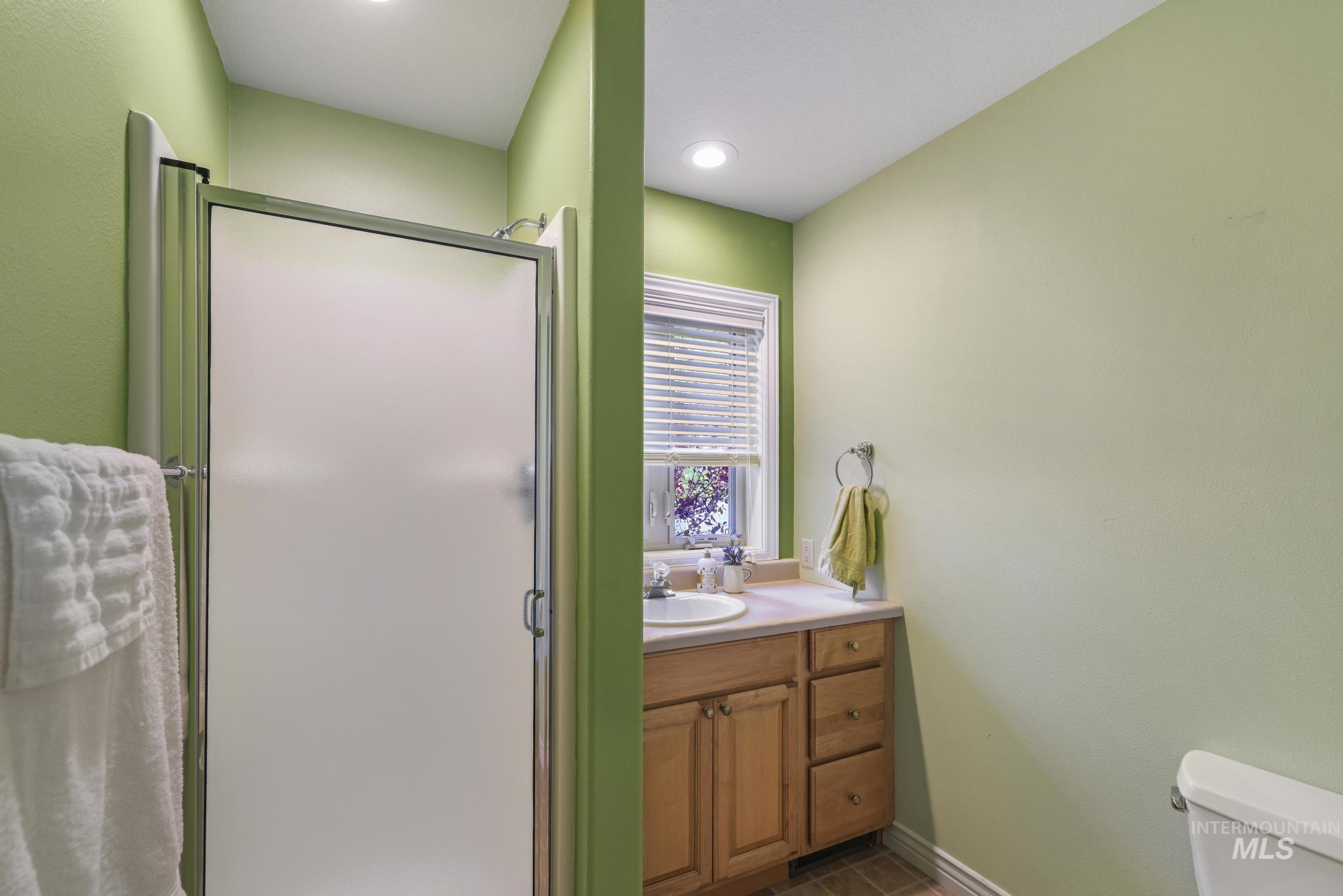 389 Greenbrier Dr, Heyburn, Idaho 83336-0000, 4 Bedrooms, 3 Bathrooms, Residential For Sale, Price $600,000, 98983321