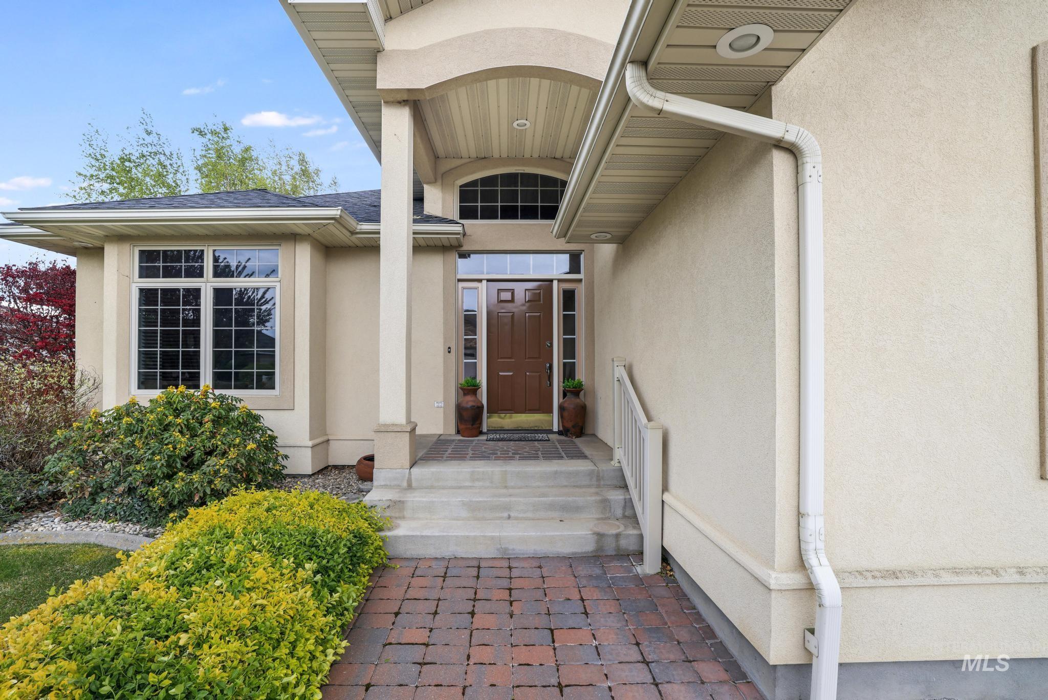 389 Greenbrier Dr, Heyburn, Idaho 83336-0000, 4 Bedrooms, 3 Bathrooms, Residential For Sale, Price $600,000, 98983321