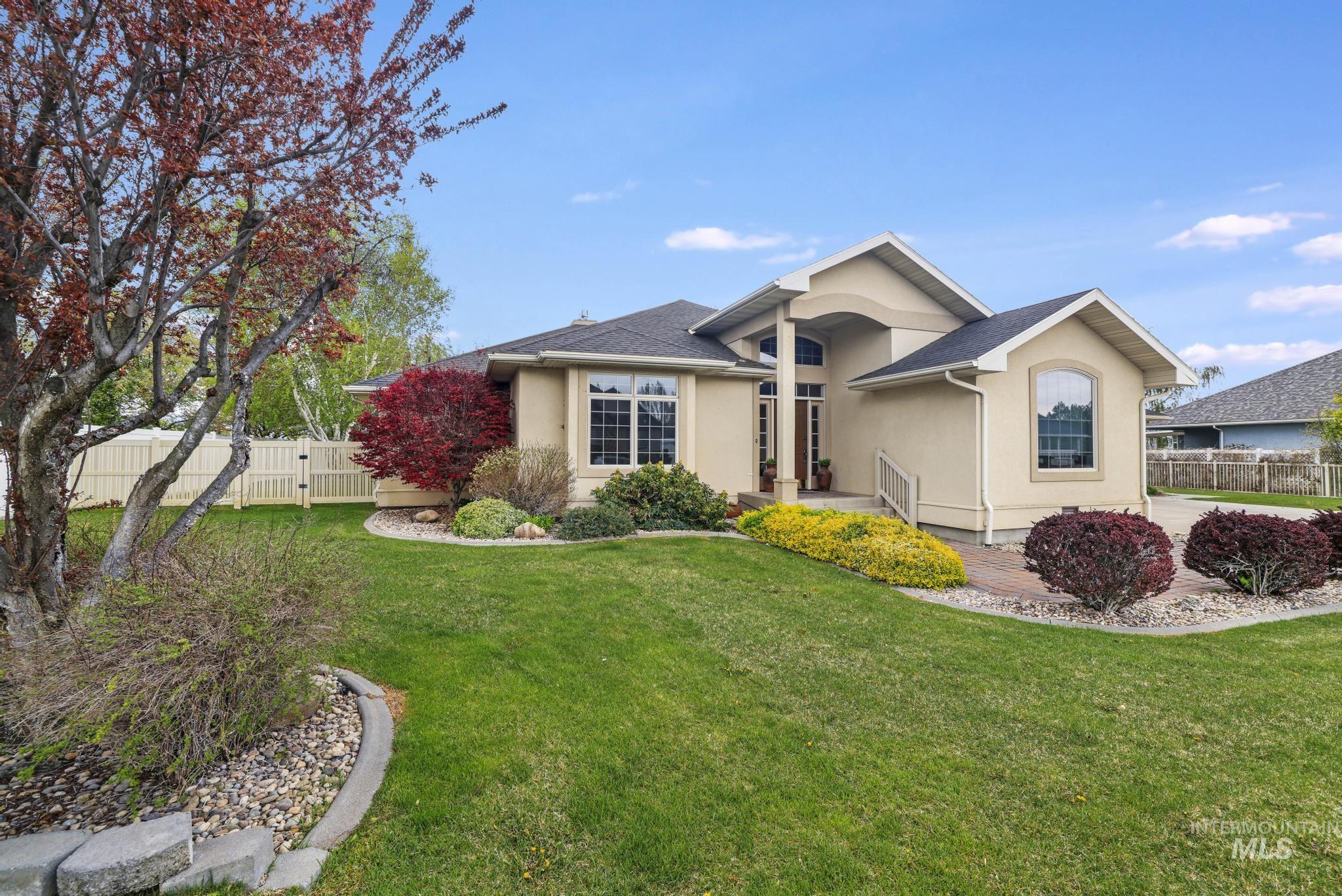 389 Greenbrier Dr, Heyburn, Idaho 83336-0000, 4 Bedrooms, 3 Bathrooms, Residential For Sale, Price $600,000, 98983321