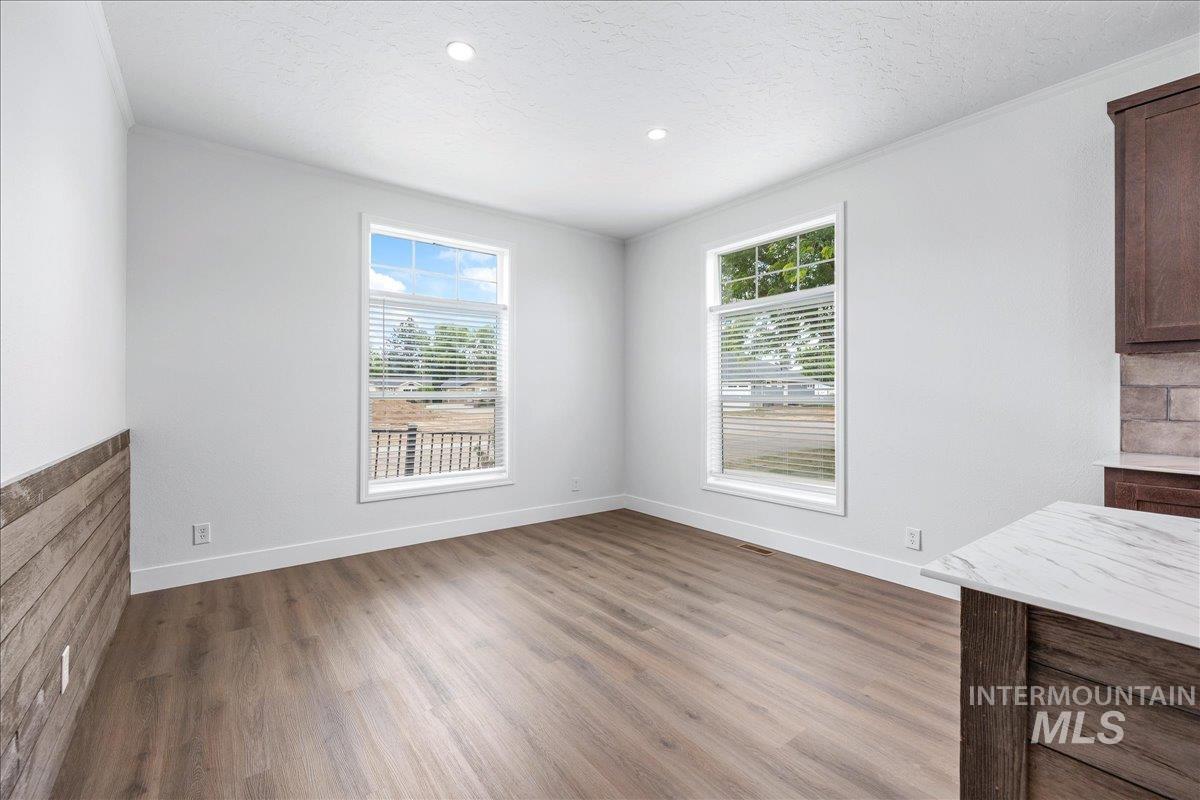 421 S Curtis Rd, #138, Boise, Idaho 83705, 3 Bedrooms, 2 Bathrooms, Residential For Sale, Price $250,000, 98983323