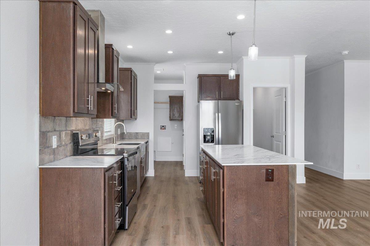 421 S Curtis Rd, #138, Boise, Idaho 83705, 3 Bedrooms, 2 Bathrooms, Residential For Sale, Price $250,000, 98983323