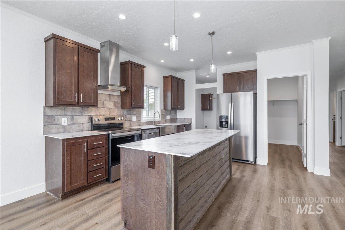 421 S Curtis Rd, #138, Boise, Idaho 83705, 3 Bedrooms, 2 Bathrooms, Residential For Sale, Price $250,000, 98983323