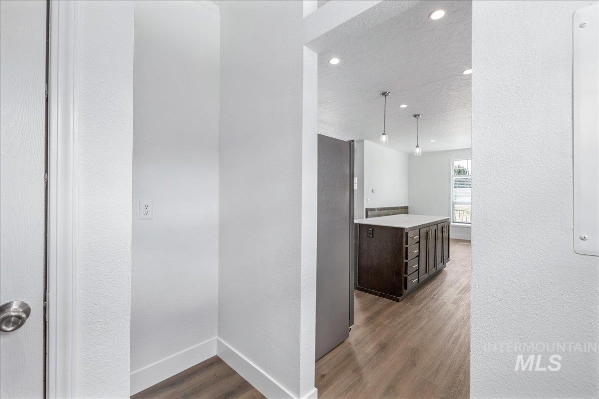421 S Curtis Rd, #138, Boise, Idaho 83705, 3 Bedrooms, 2 Bathrooms, Residential For Sale, Price $250,000, 98983323