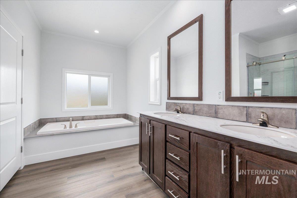 421 S Curtis Rd, #138, Boise, Idaho 83705, 3 Bedrooms, 2 Bathrooms, Residential For Sale, Price $250,000, 98983323