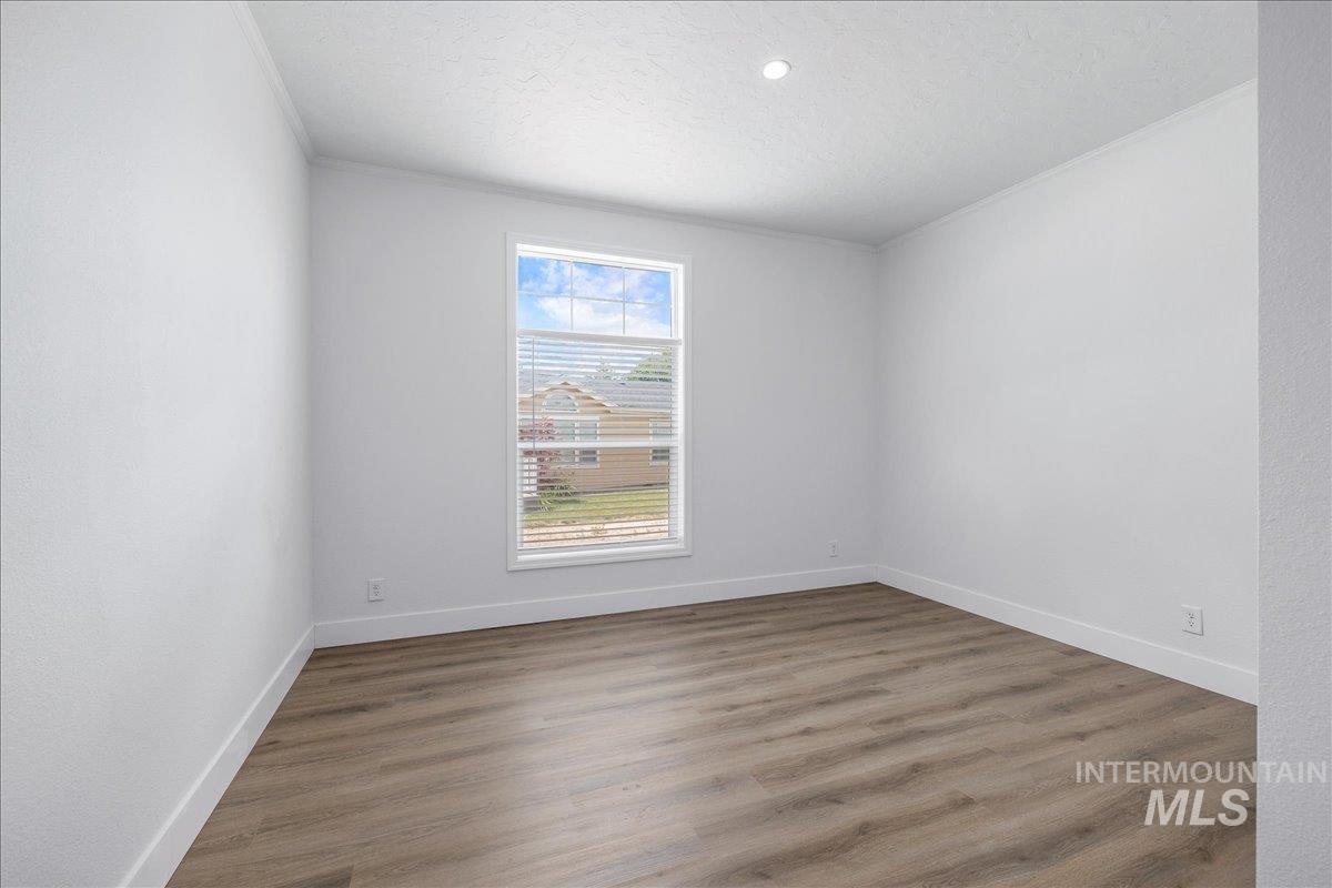 421 S Curtis Rd, #138, Boise, Idaho 83705, 3 Bedrooms, 2 Bathrooms, Residential For Sale, Price $250,000, 98983323