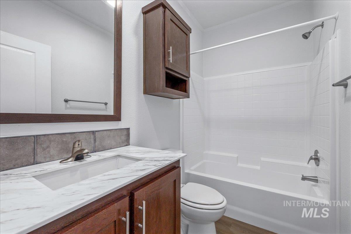 421 S Curtis Rd, #138, Boise, Idaho 83705, 3 Bedrooms, 2 Bathrooms, Residential For Sale, Price $250,000, 98983323