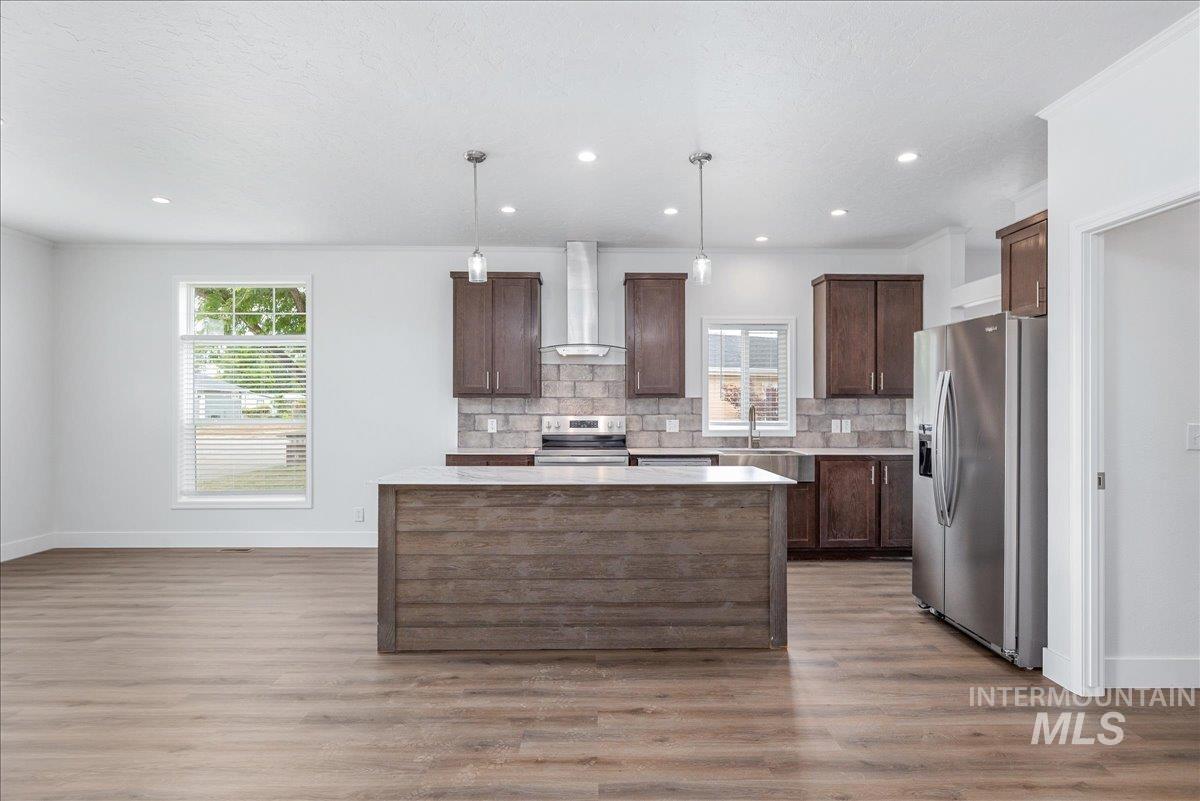 421 S Curtis Rd, #138, Boise, Idaho 83705, 3 Bedrooms, 2 Bathrooms, Residential For Sale, Price $250,000, 98983323
