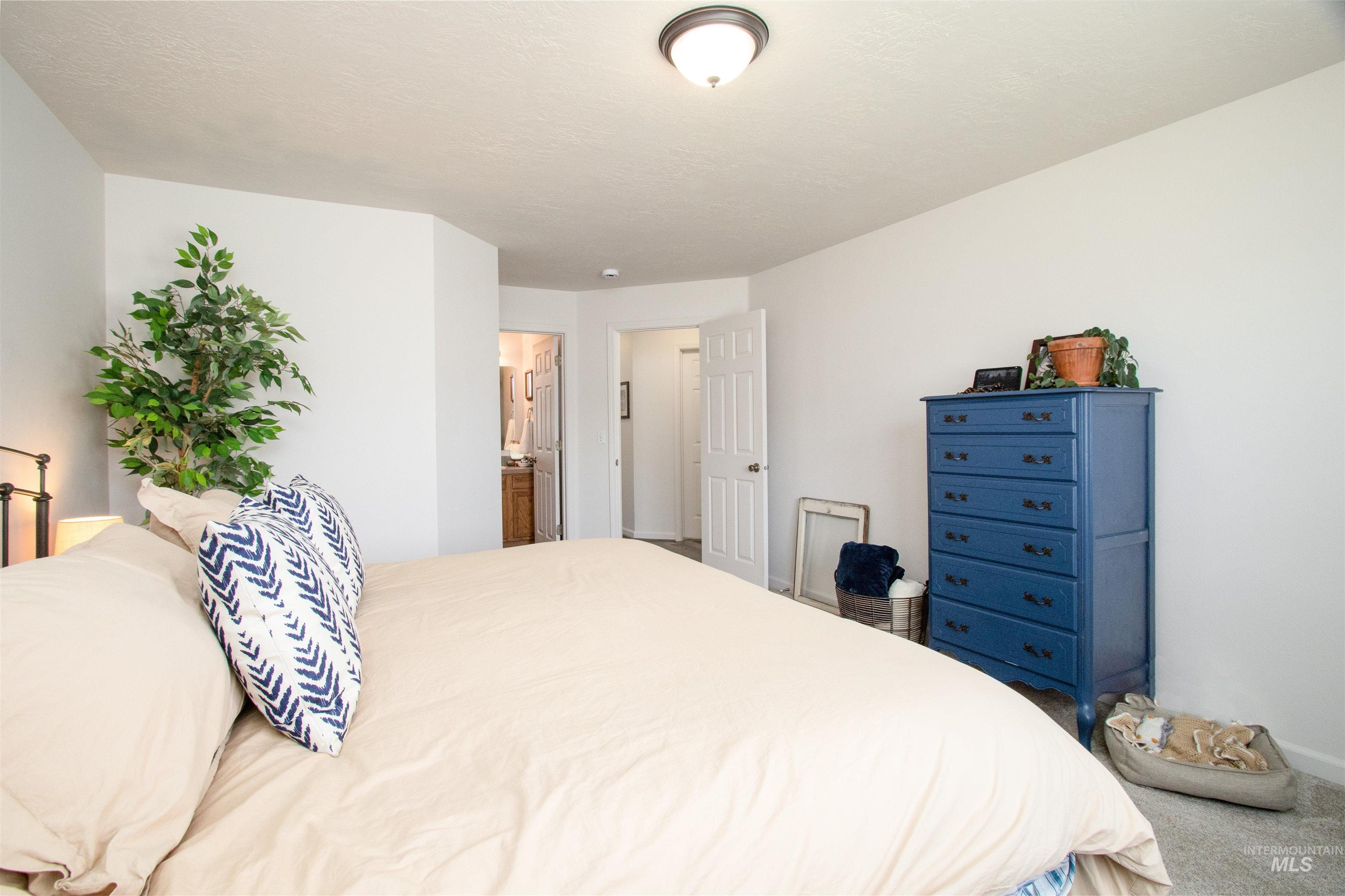 821 E Maine, Nampa, Idaho 83686, 3 Bedrooms, 2 Bathrooms, Residential For Sale, Price $322,000,MLS 98983324