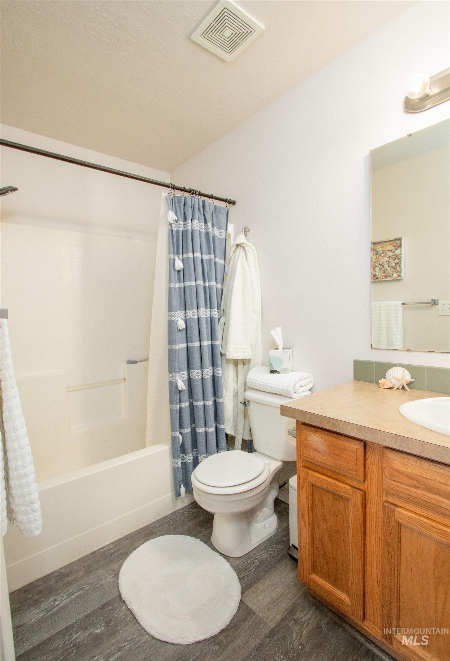 821 E Maine, Nampa, Idaho 83686, 3 Bedrooms, 2 Bathrooms, Residential For Sale, Price $322,000,MLS 98983324