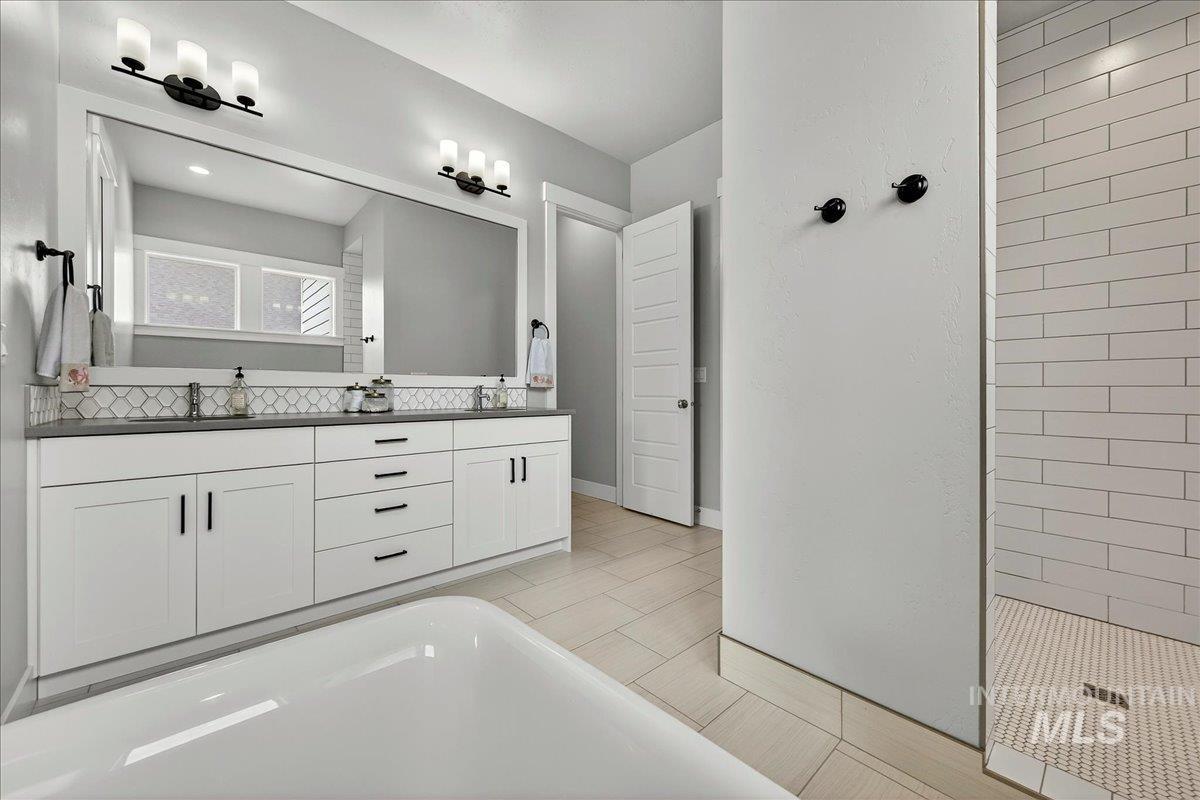 1854 N Tullshire Way, Eagle, Idaho 83616, 4 Bedrooms, 2.5 Bathrooms, Residential For Sale, Price $995,900, 98983325