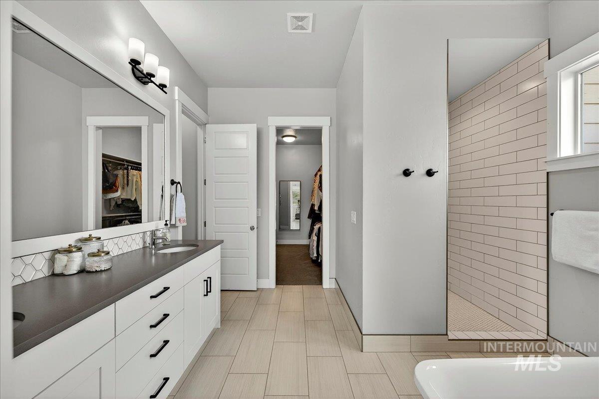 1854 N Tullshire Way, Eagle, Idaho 83616, 4 Bedrooms, 2.5 Bathrooms, Residential For Sale, Price $995,900, 98983325