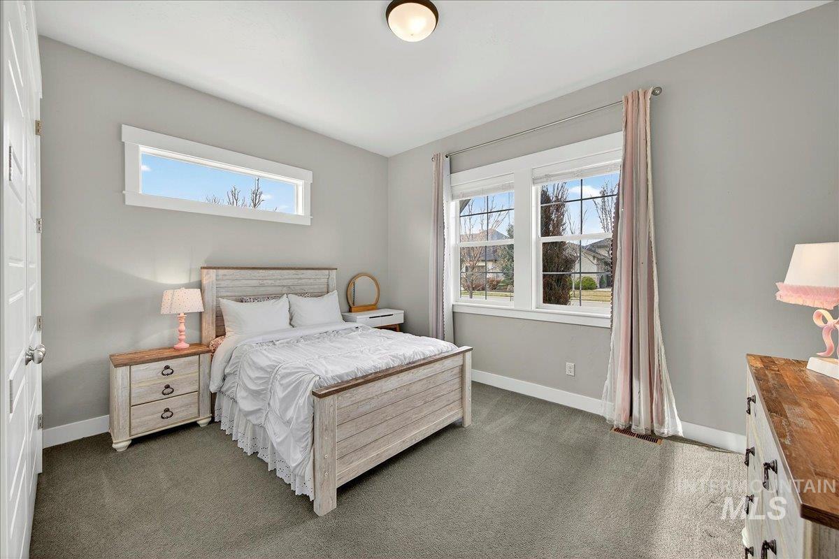 1854 N Tullshire Way, Eagle, Idaho 83616, 4 Bedrooms, 2.5 Bathrooms, Residential For Sale, Price $995,900, 98983325