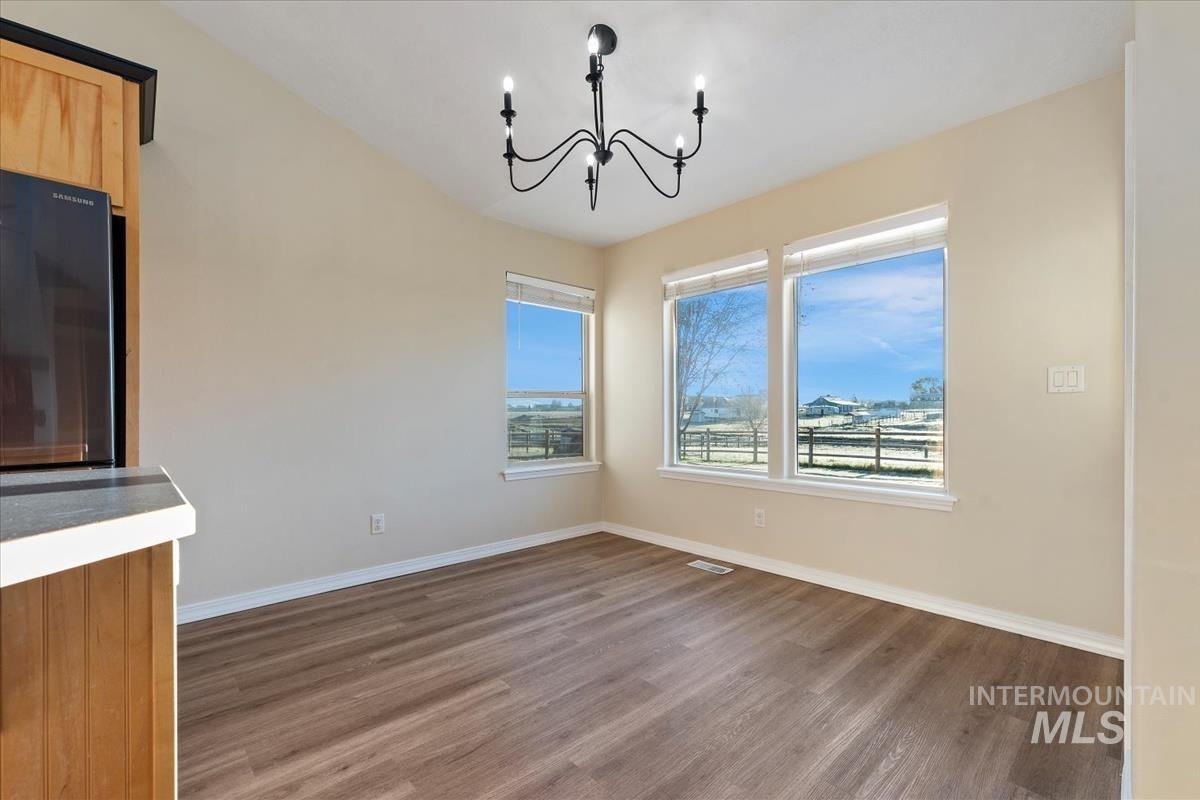 12840 Quail Run Ln., Caldwell, Idaho 83607, 4 Bedrooms, 3 Bathrooms, Residential For Sale, Price $999,900, 98983326