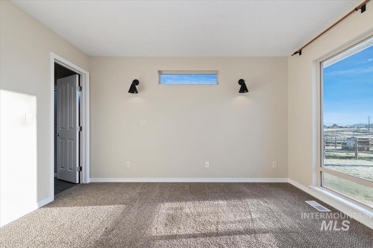 12840 Quail Run Ln., Caldwell, Idaho 83607, 4 Bedrooms, 3 Bathrooms, Residential For Sale, Price $999,900, 98983326