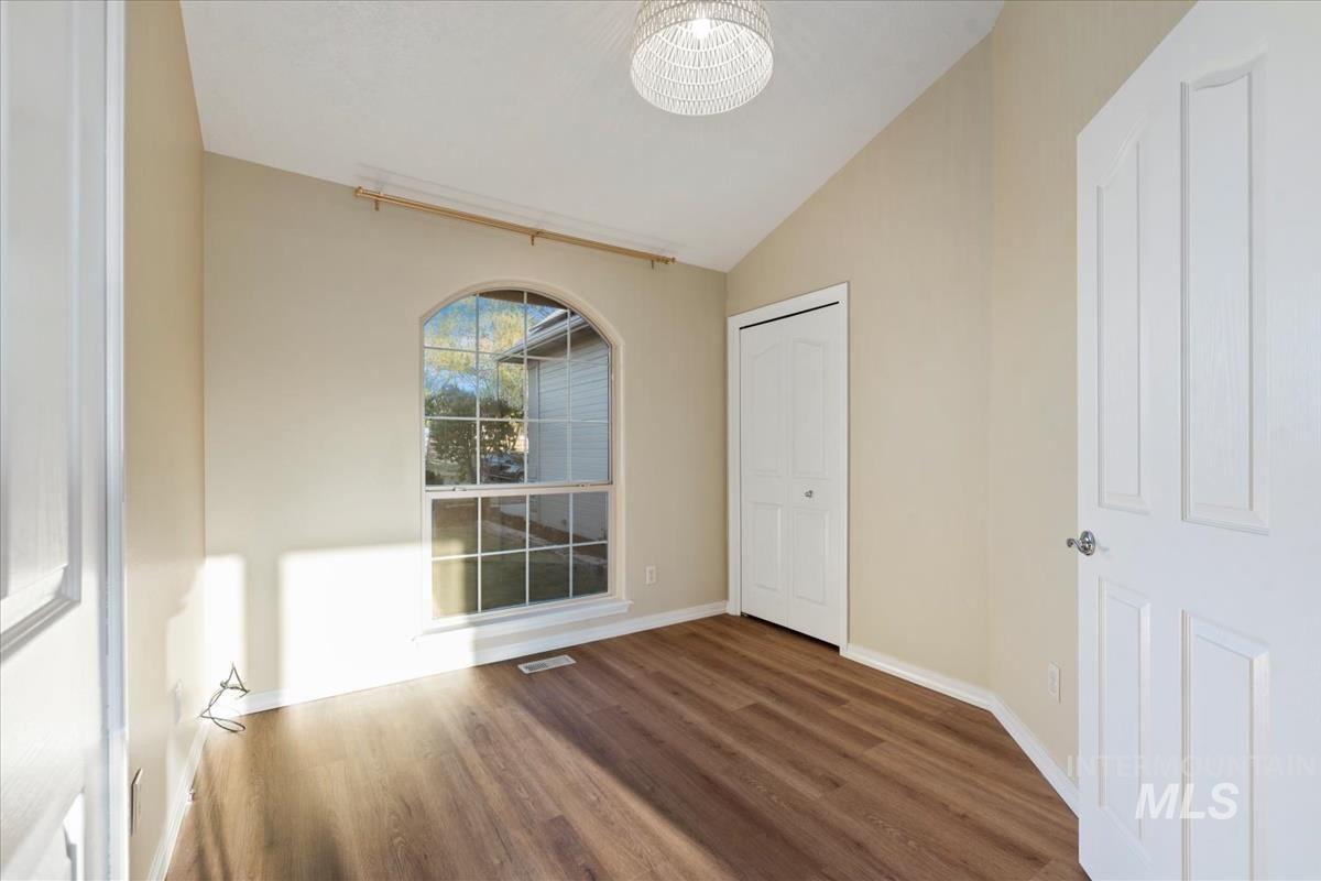 12840 Quail Run Ln., Caldwell, Idaho 83607, 4 Bedrooms, 3 Bathrooms, Residential For Sale, Price $999,900, 98983326