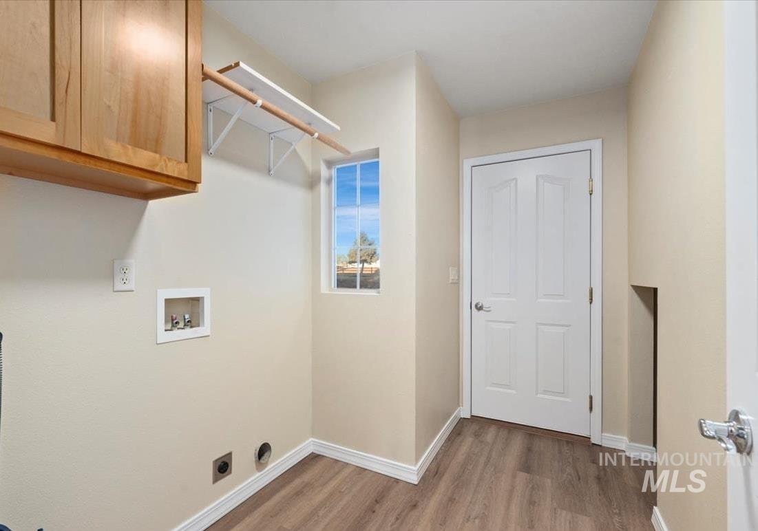 12840 Quail Run Ln., Caldwell, Idaho 83607, 4 Bedrooms, 3 Bathrooms, Residential For Sale, Price $999,900,MLS 98983326