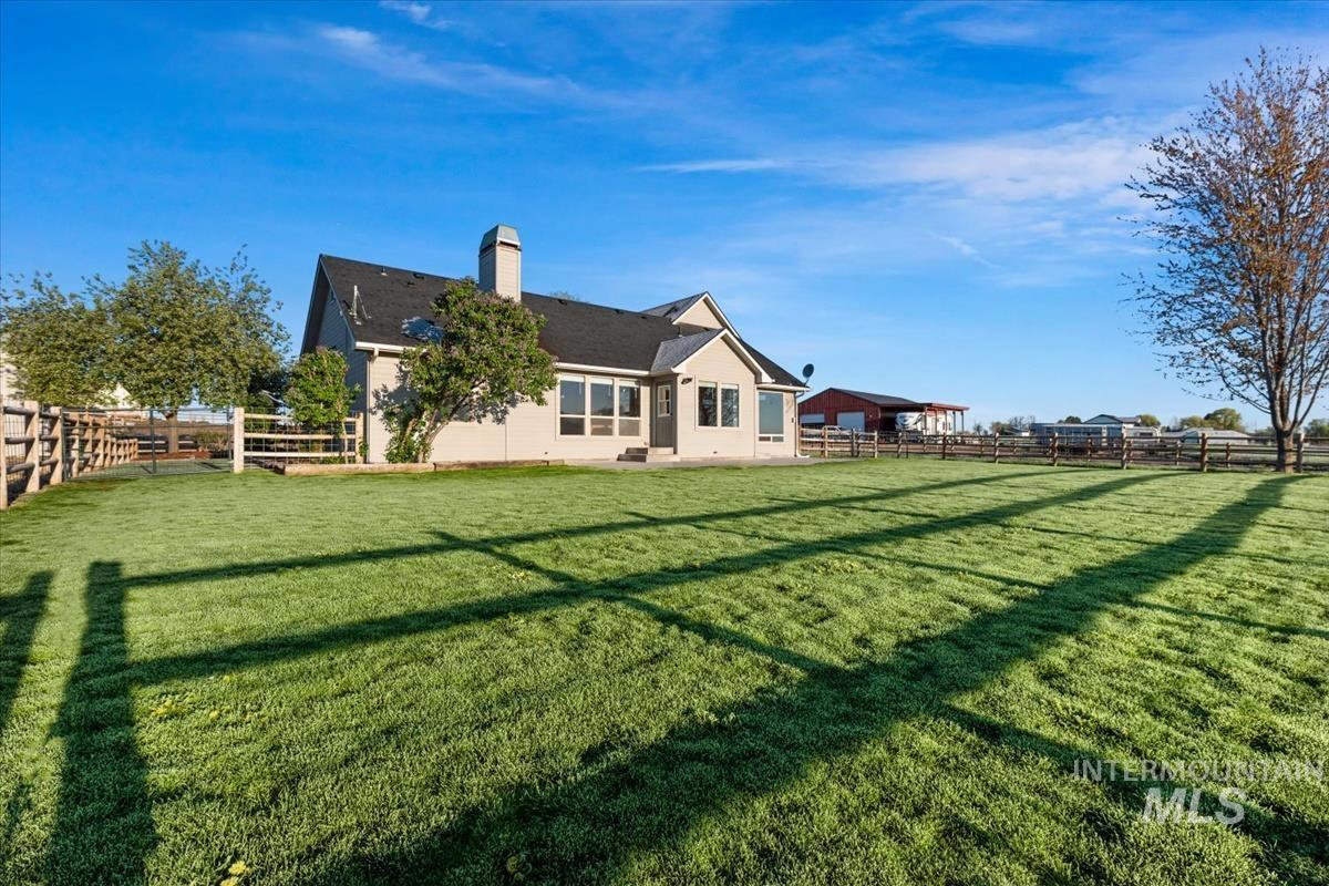 12840 Quail Run Ln., Caldwell, Idaho 83607, 4 Bedrooms, 3 Bathrooms, Residential For Sale, Price $999,900, 98983326