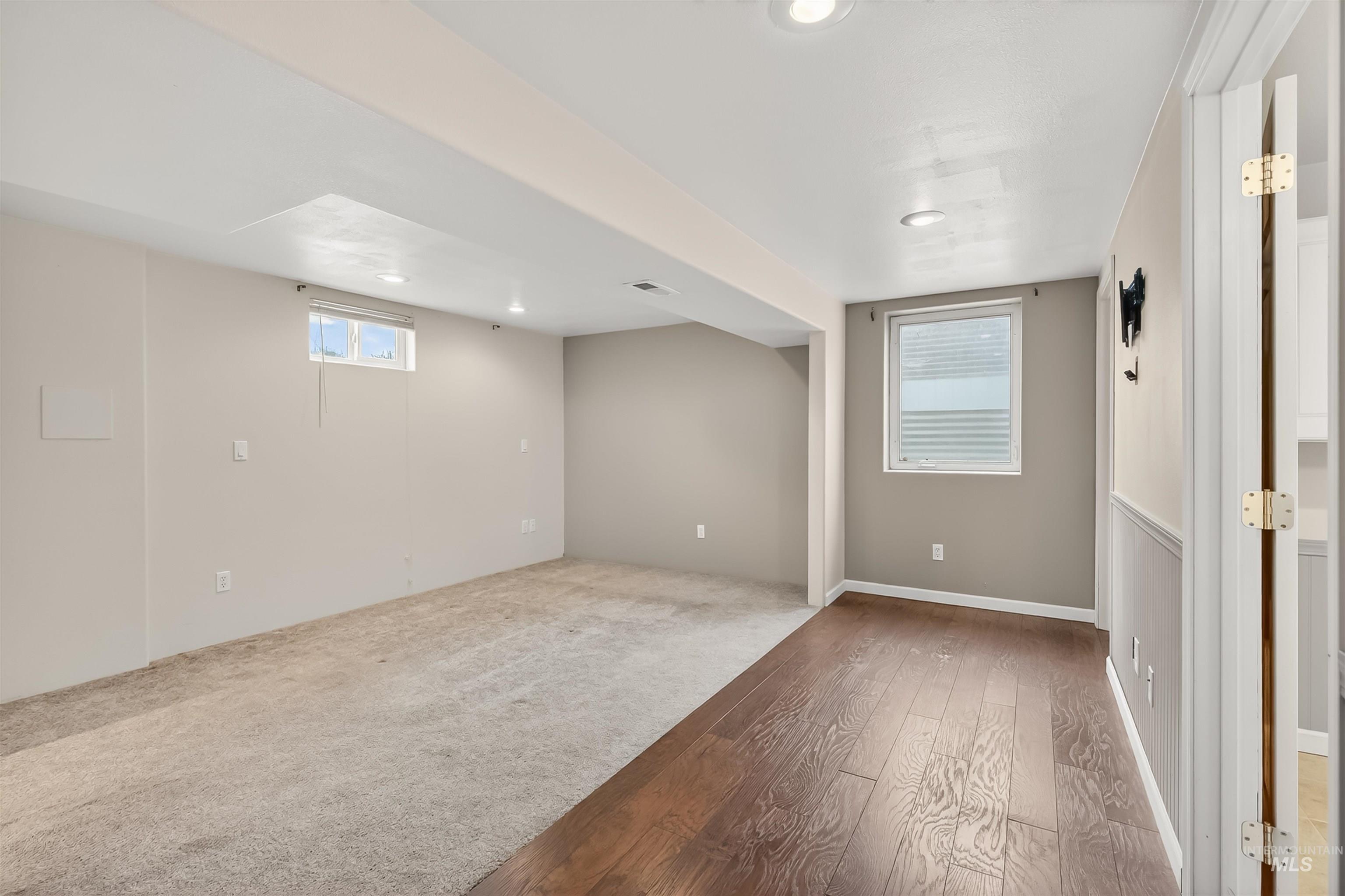 1301 Boston Street, Clarkston, Washington 99403, 4 Bedrooms, 2 Bathrooms, Residential For Sale, Price $400,000,MLS 98983327