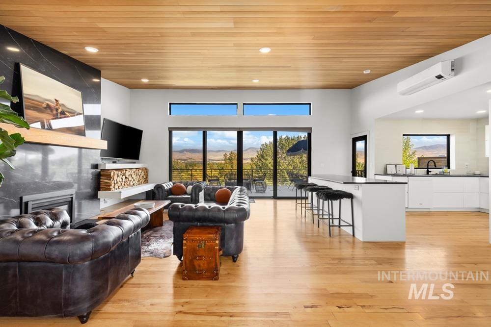 4008 W Edgemont St, Boise, Idaho 83706, 4 Bedrooms, 2.5 Bathrooms, Residential For Sale, Price $1,450,000, 98983328