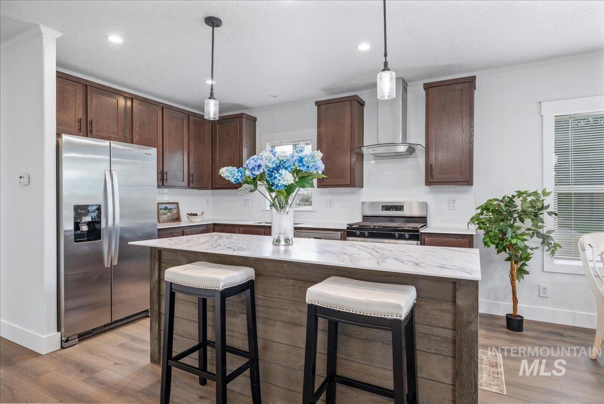 421 S Curtis Rd, #300, Boise, Idaho 83705, 3 Bedrooms, 2 Bathrooms, Residential For Sale, Price $240,000, 98983329