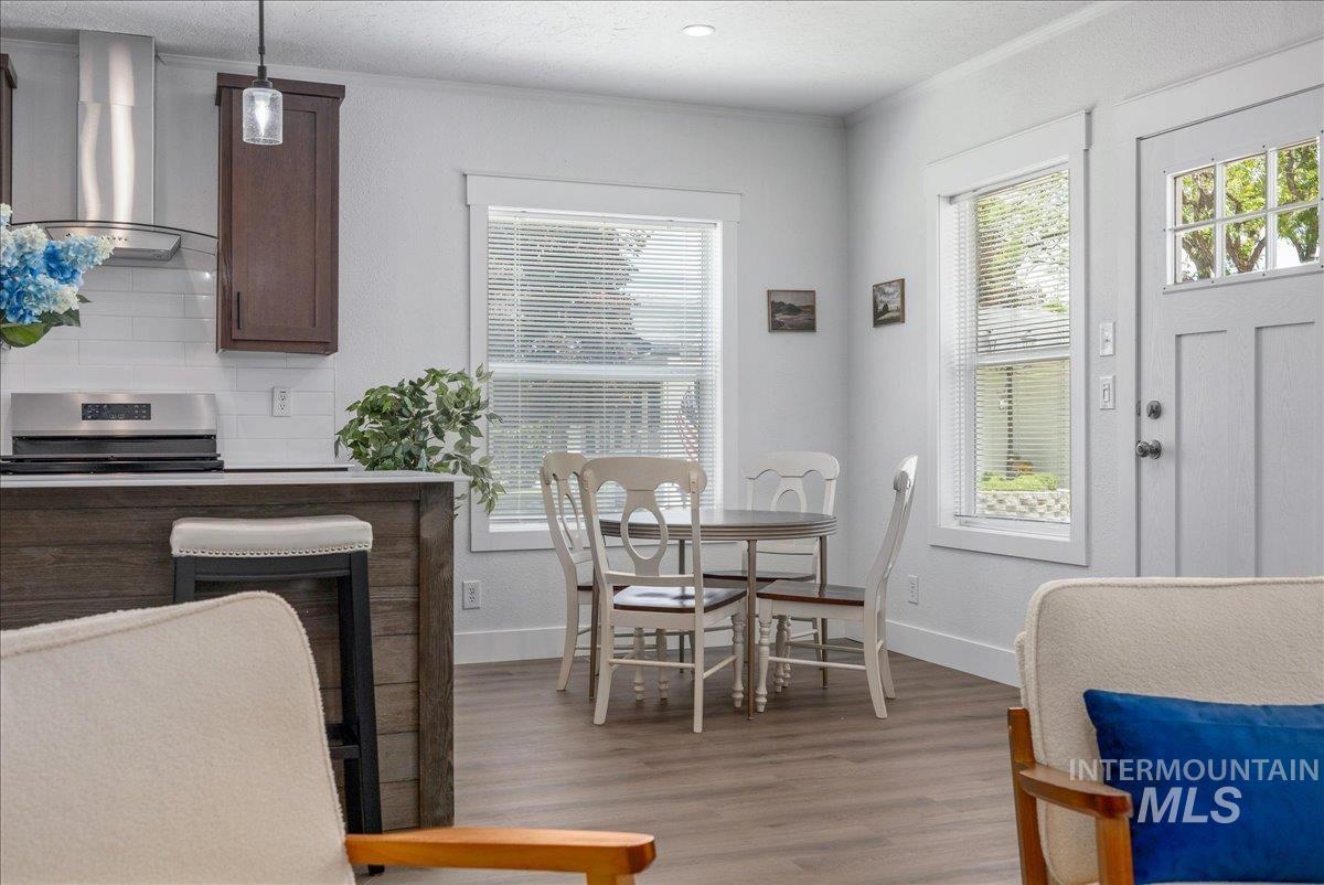 421 S Curtis Rd, #300, Boise, Idaho 83705, 3 Bedrooms, 2 Bathrooms, Residential For Sale, Price $240,000, 98983329