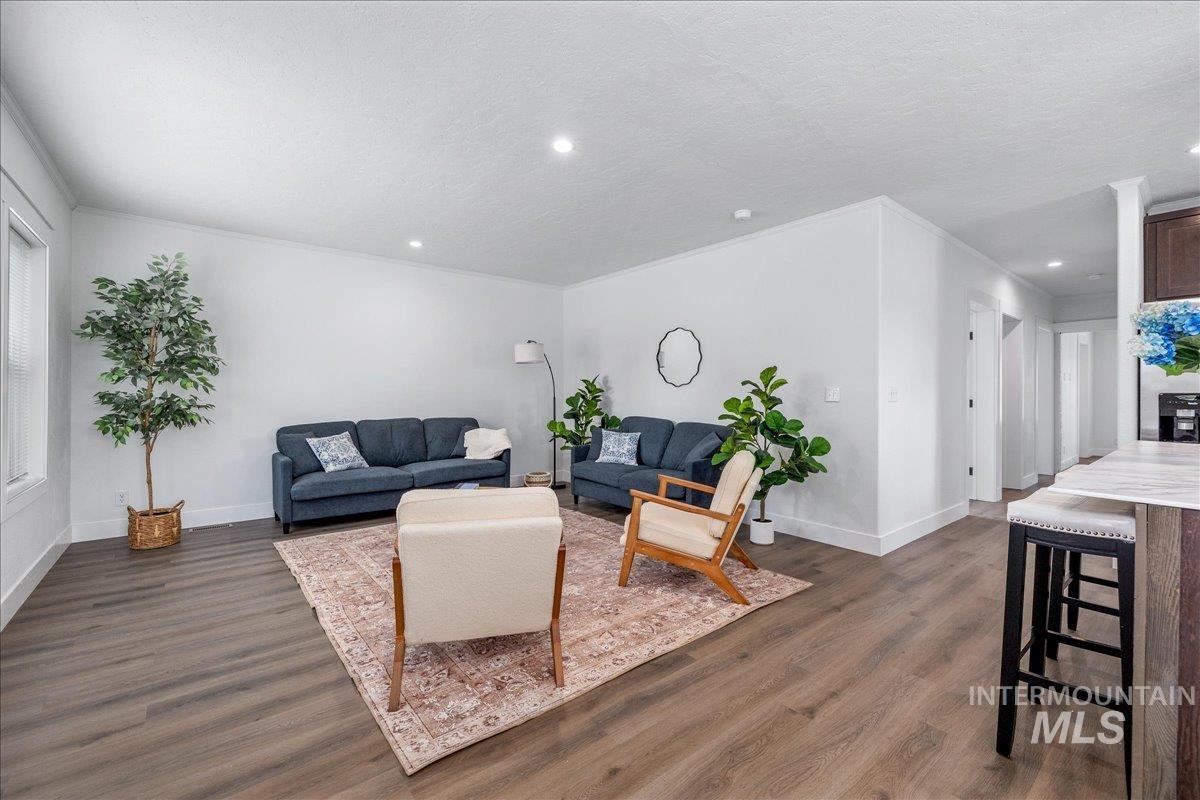 421 S Curtis Rd, #300, Boise, Idaho 83705, 3 Bedrooms, 2 Bathrooms, Residential For Sale, Price $240,000, 98983329