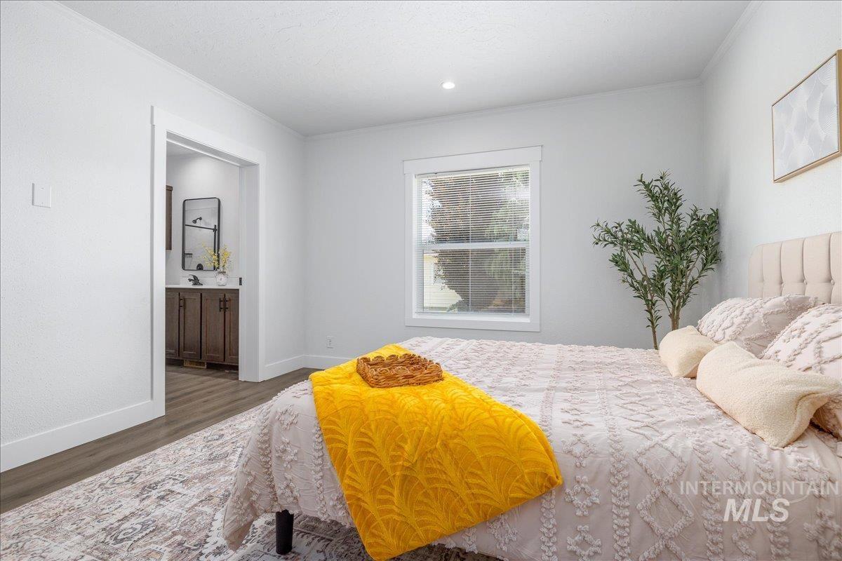 421 S Curtis Rd, #300, Boise, Idaho 83705, 3 Bedrooms, 2 Bathrooms, Residential For Sale, Price $240,000, 98983329