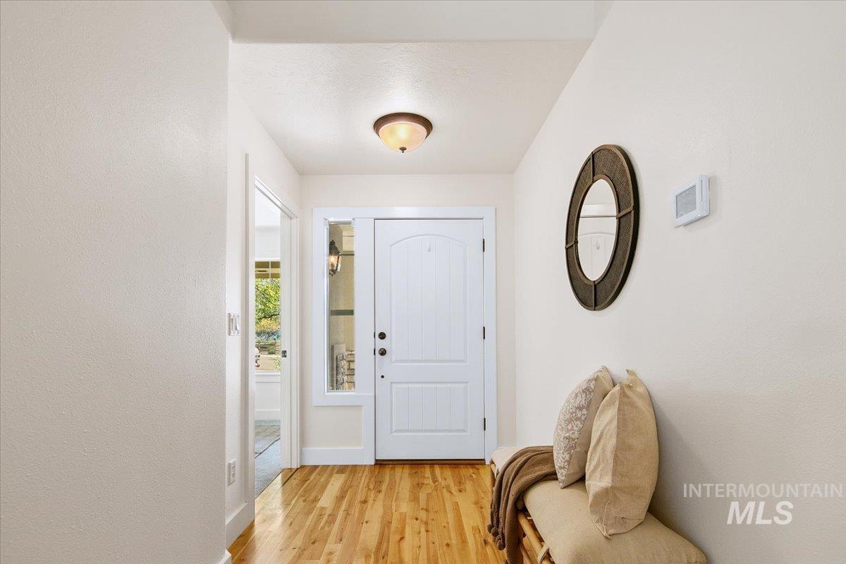 11240 West Blake Dr, Star, Idaho 83669, 4 Bedrooms, 2.5 Bathrooms, Residential For Sale, Price $540,000,MLS 98983331