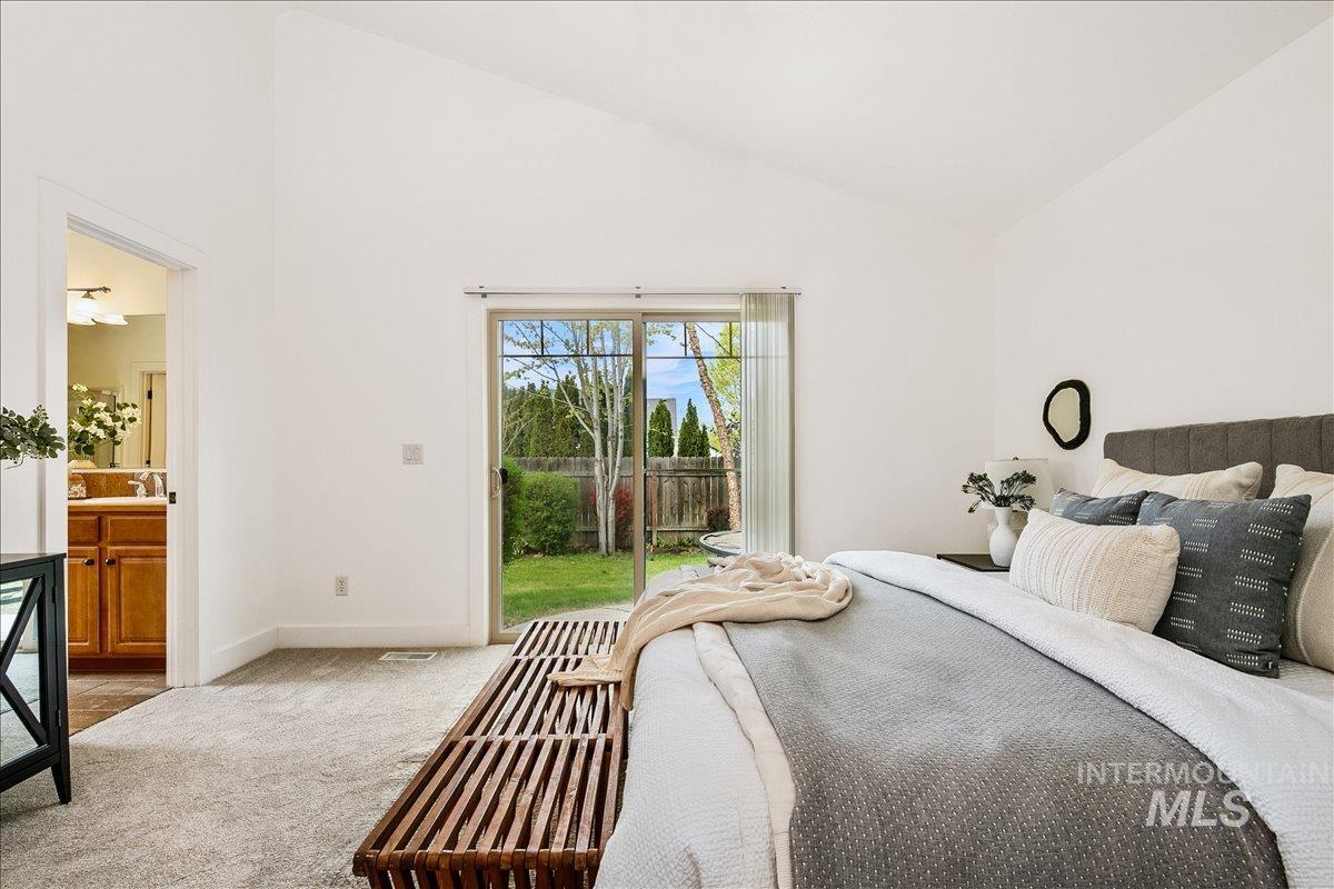 11240 West Blake Dr, Star, Idaho 83669, 4 Bedrooms, 2.5 Bathrooms, Residential For Sale, Price $540,000,MLS 98983331