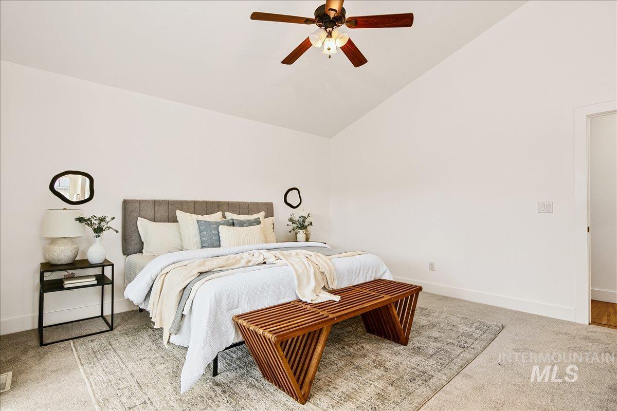 11240 West Blake Dr, Star, Idaho 83669, 4 Bedrooms, 2.5 Bathrooms, Residential For Sale, Price $540,000,MLS 98983331