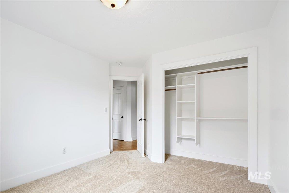 11240 West Blake Dr, Star, Idaho 83669, 4 Bedrooms, 2.5 Bathrooms, Residential For Sale, Price $540,000,MLS 98983331