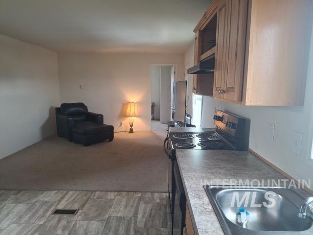 2015 6th Ave, Clarkston, Washington 99403, 2 Bedrooms, 1 Bathroom, Residential For Sale, Price $65,000,MLS 98983333