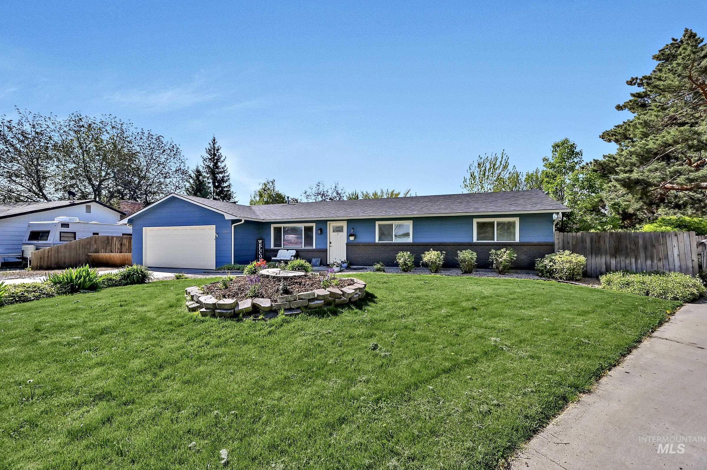 10818 W Marlinwood Dr, Boise, Idaho 83713, 3 Bedrooms, 2 Bathrooms, Residential For Sale, Price $515,000,MLS 98983335