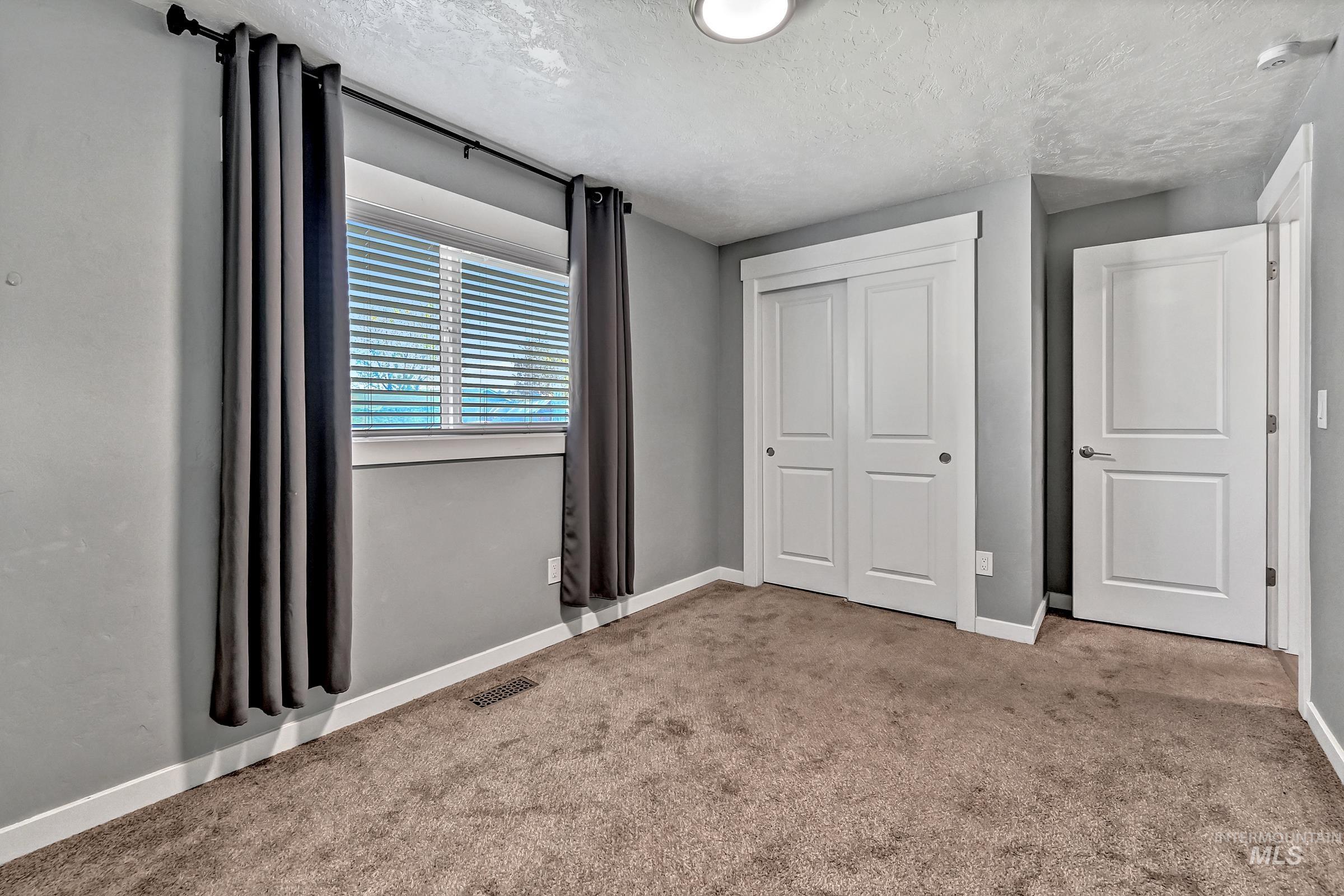 10818 W Marlinwood Dr, Boise, Idaho 83713, 3 Bedrooms, 2 Bathrooms, Residential For Sale, Price $515,000,MLS 98983335