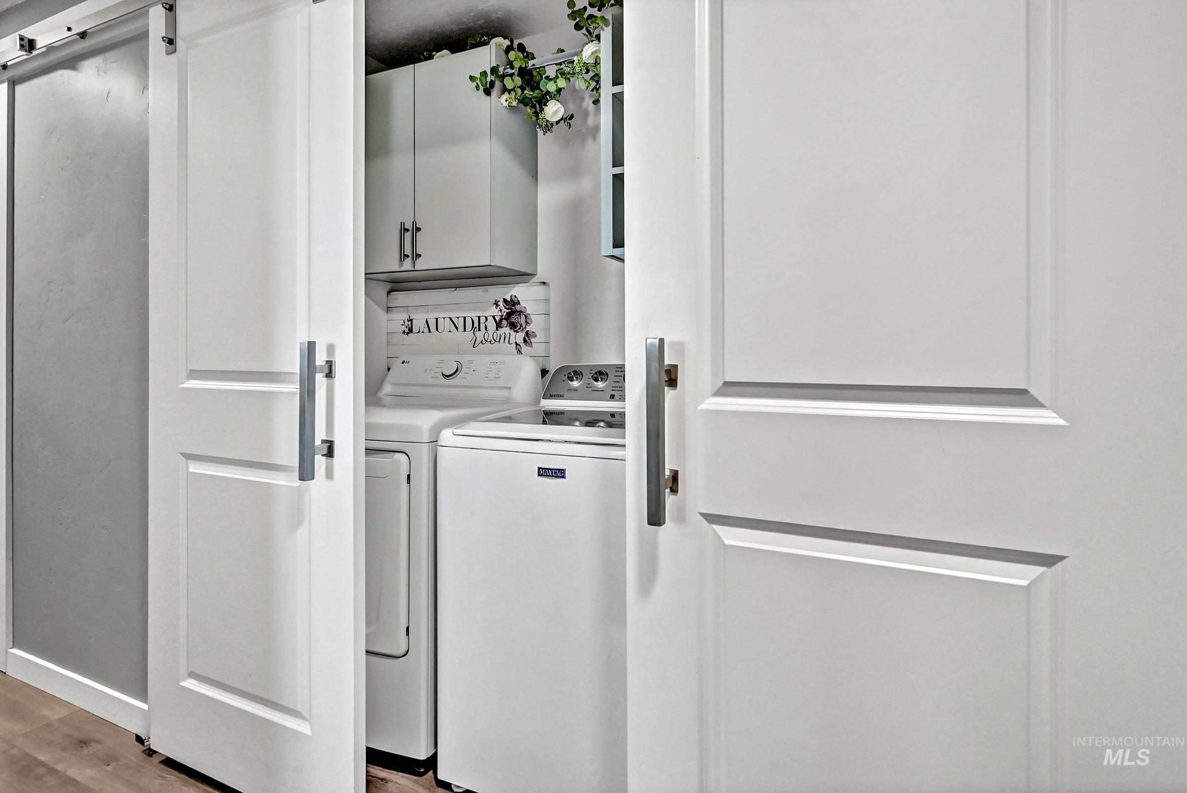 10818 W Marlinwood Dr, Boise, Idaho 83713, 3 Bedrooms, 2 Bathrooms, Residential For Sale, Price $515,000,MLS 98983335