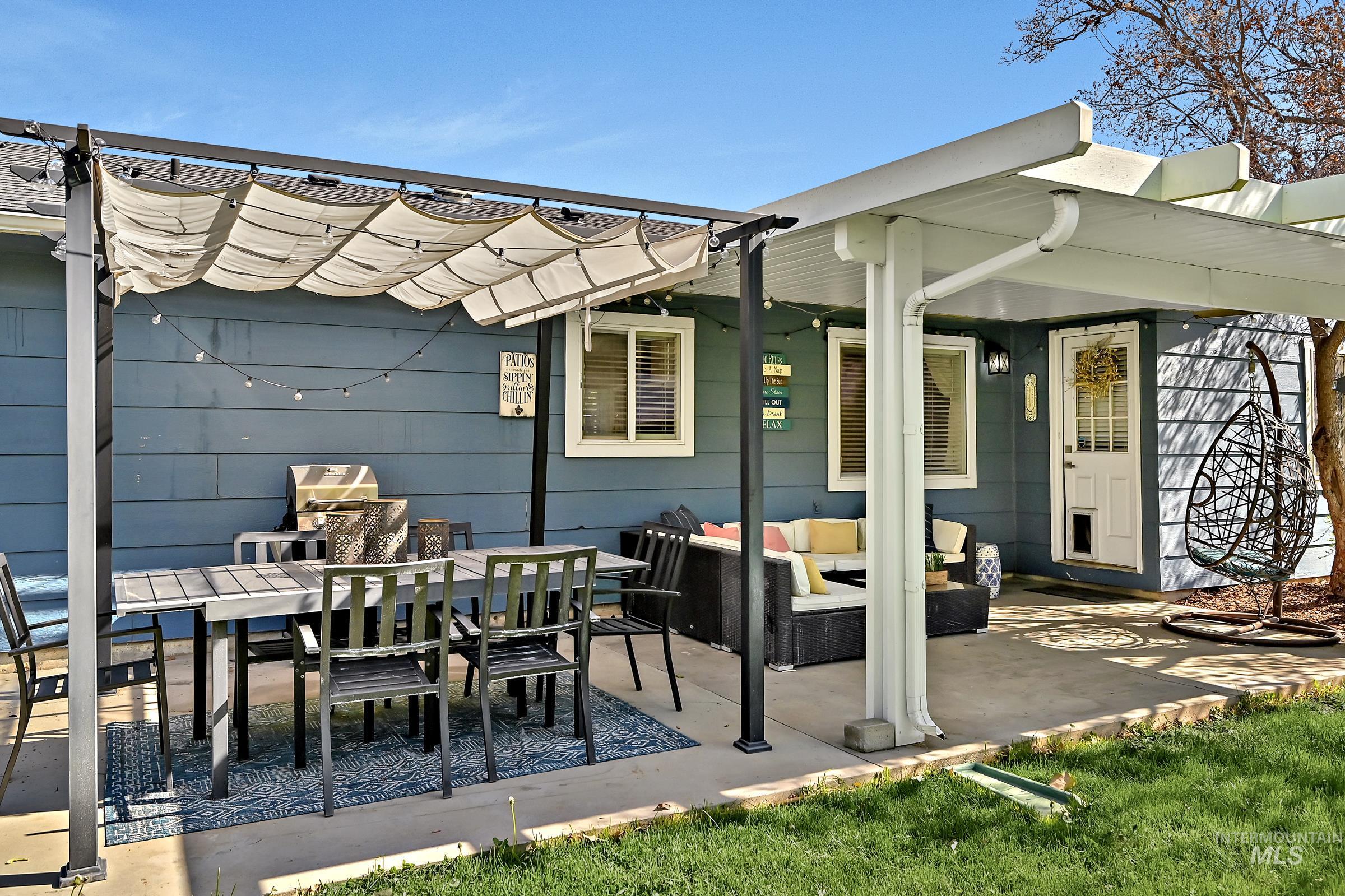 10818 W Marlinwood Dr, Boise, Idaho 83713, 3 Bedrooms, 2 Bathrooms, Residential For Sale, Price $515,000,MLS 98983335