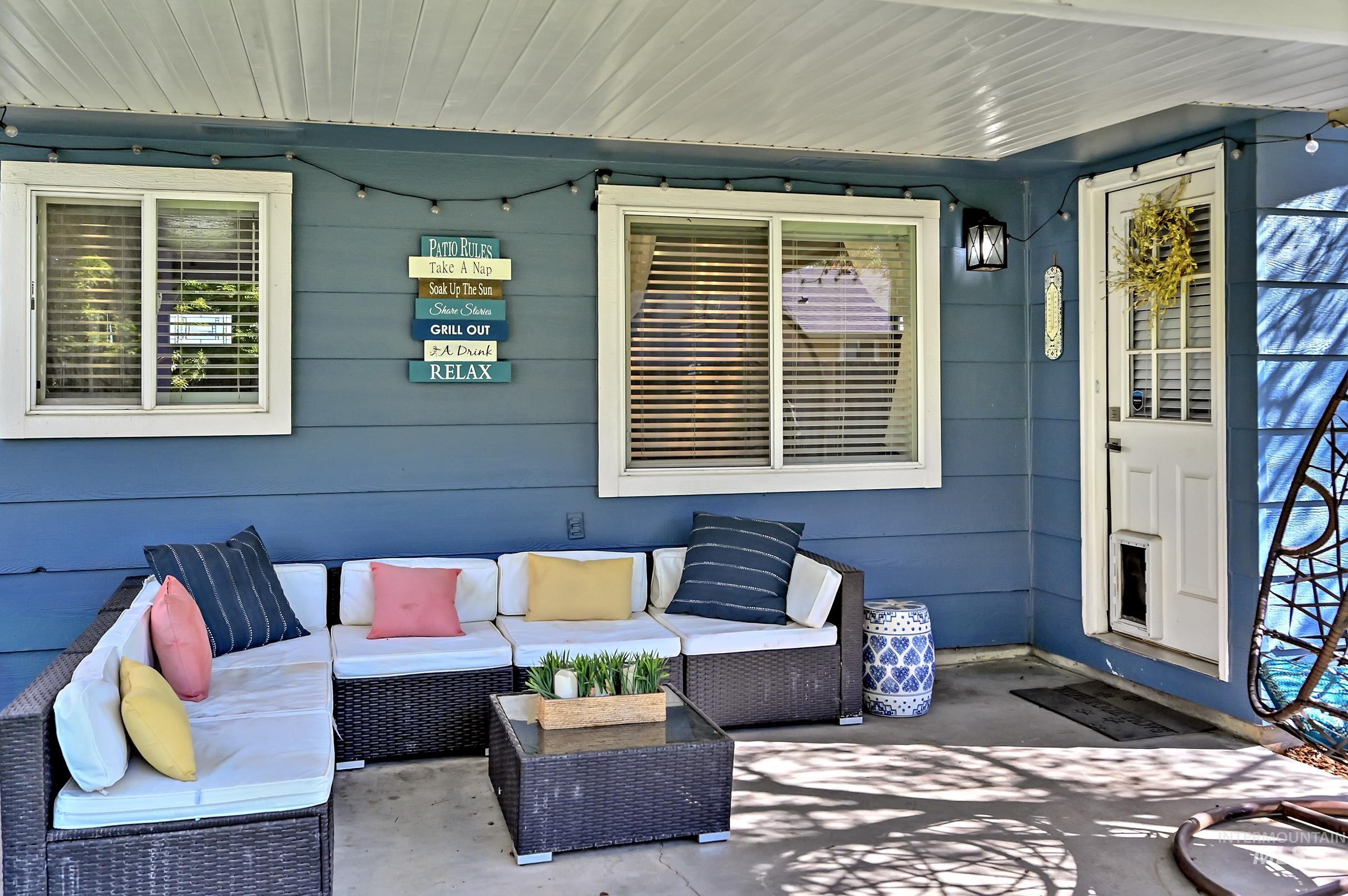 10818 W Marlinwood Dr, Boise, Idaho 83713, 3 Bedrooms, 2 Bathrooms, Residential For Sale, Price $515,000,MLS 98983335