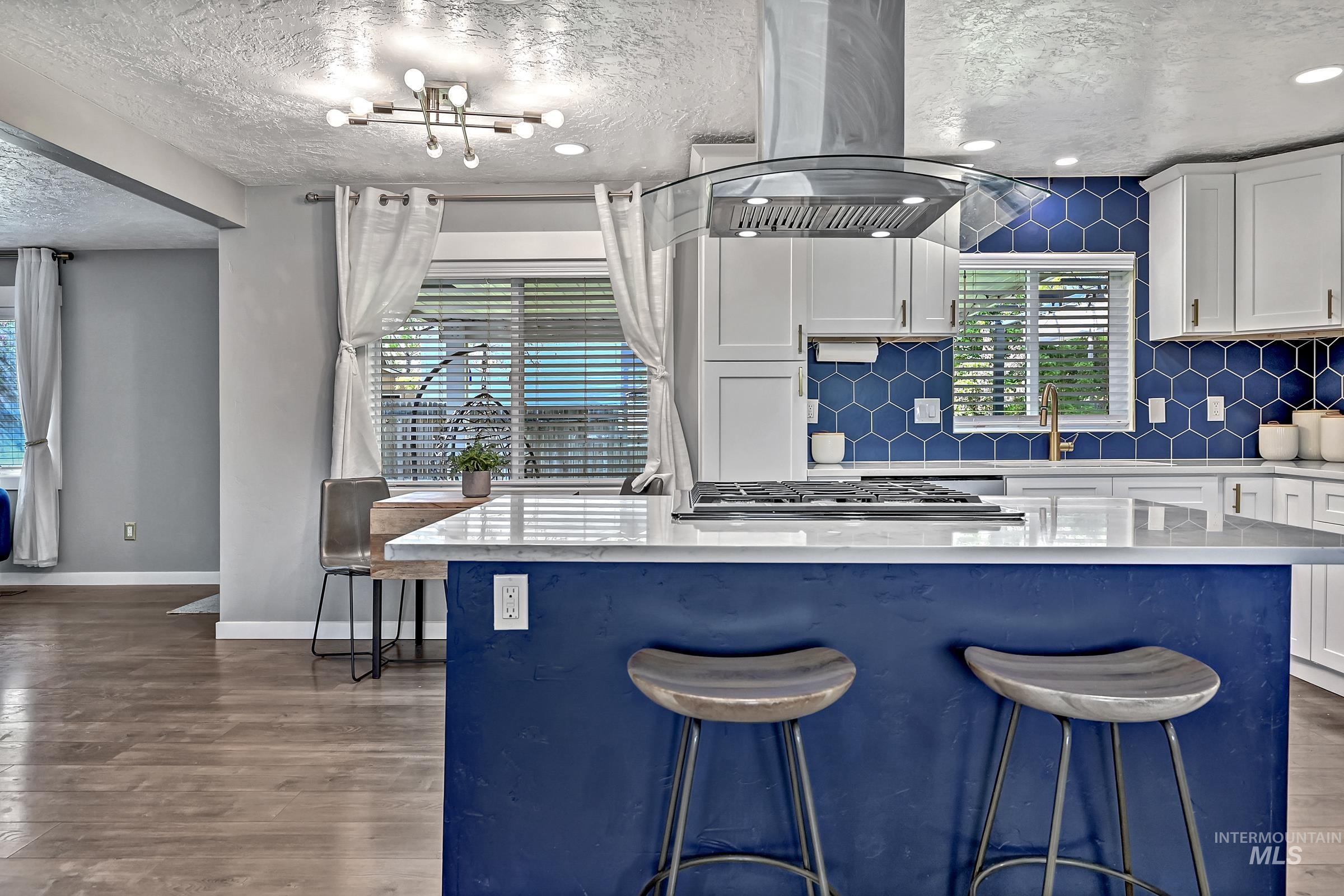 10818 W Marlinwood Dr, Boise, Idaho 83713, 3 Bedrooms, 2 Bathrooms, Residential For Sale, Price $515,000,MLS 98983335