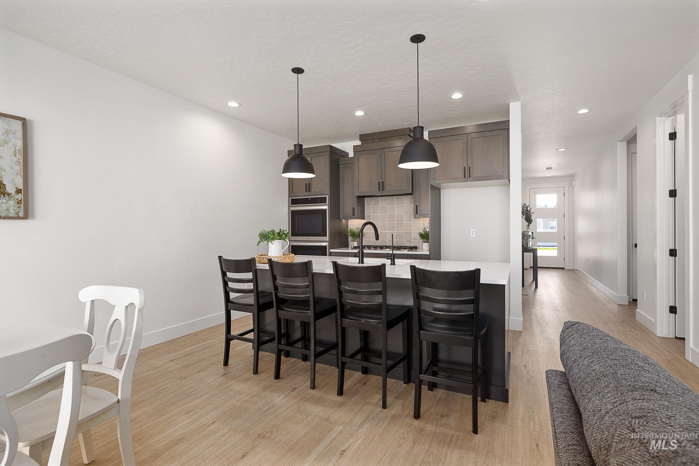 493 N Plainfield Ave, Eagle, Idaho 83616, 3 Bedrooms, 3 Bathrooms, Residential For Sale, Price $600,000,MLS 98983337