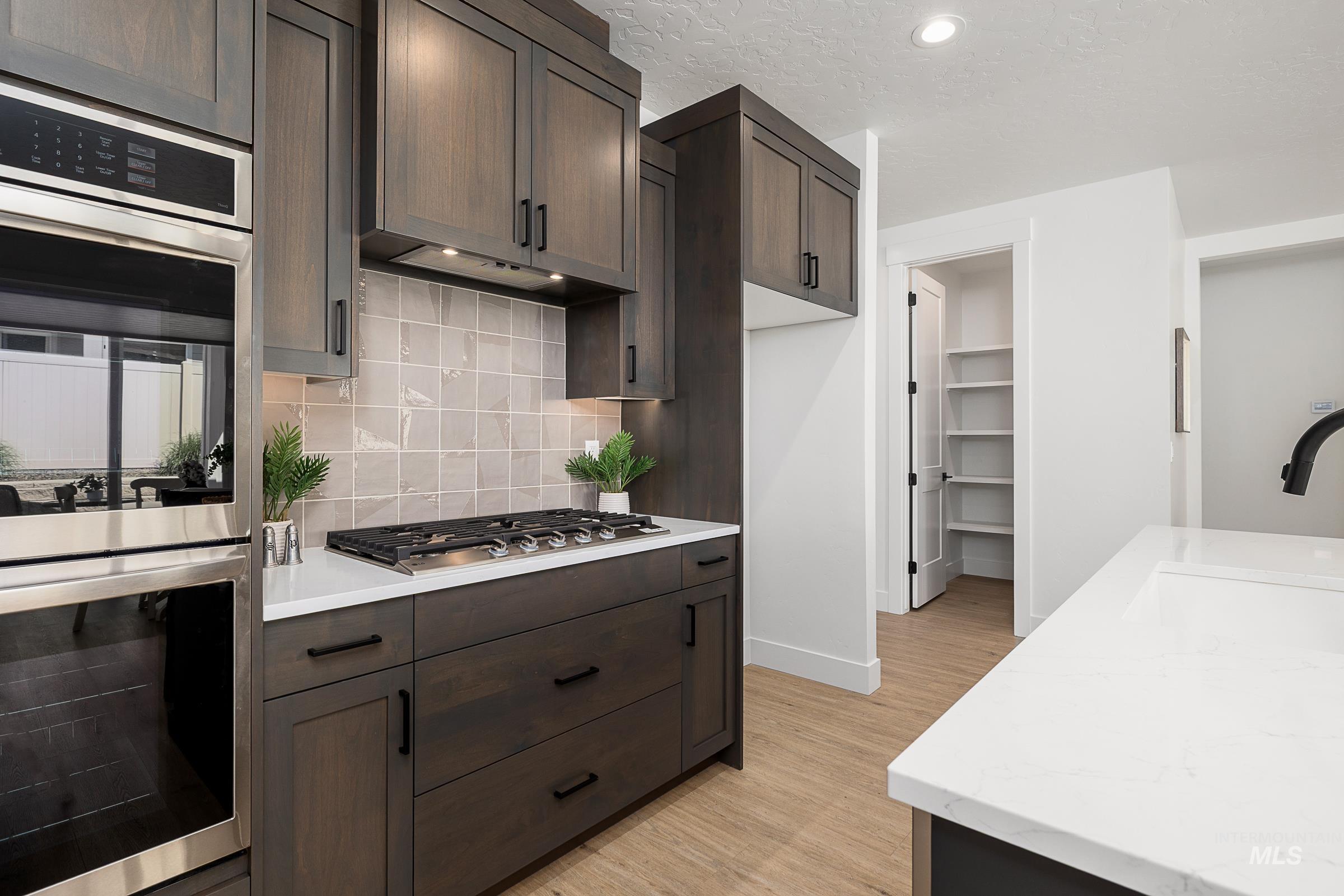 493 N Plainfield Ave, Eagle, Idaho 83616, 3 Bedrooms, 3 Bathrooms, Residential For Sale, Price $600,000,MLS 98983337