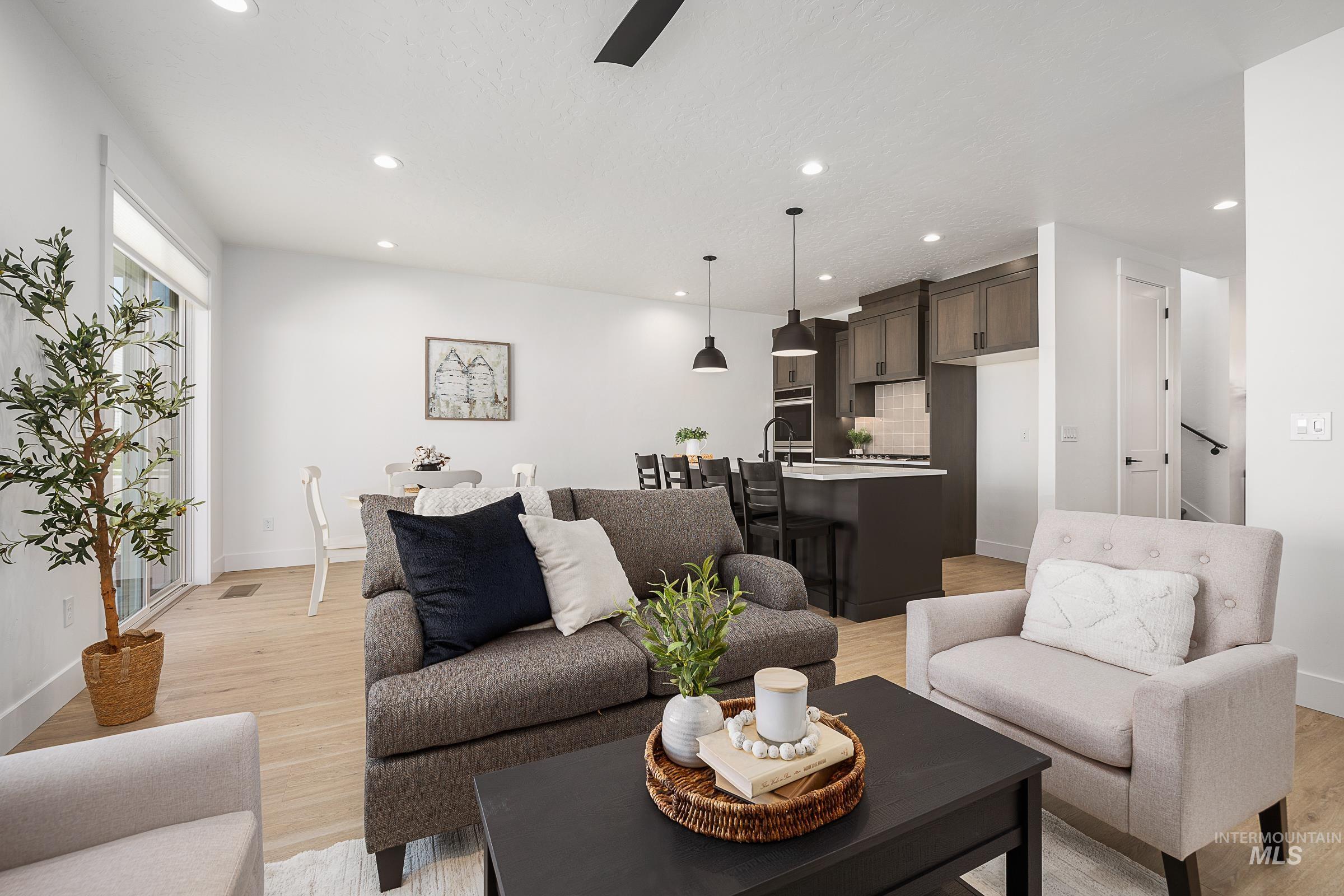 493 N Plainfield Ave, Eagle, Idaho 83616, 3 Bedrooms, 3 Bathrooms, Residential For Sale, Price $600,000,MLS 98983337