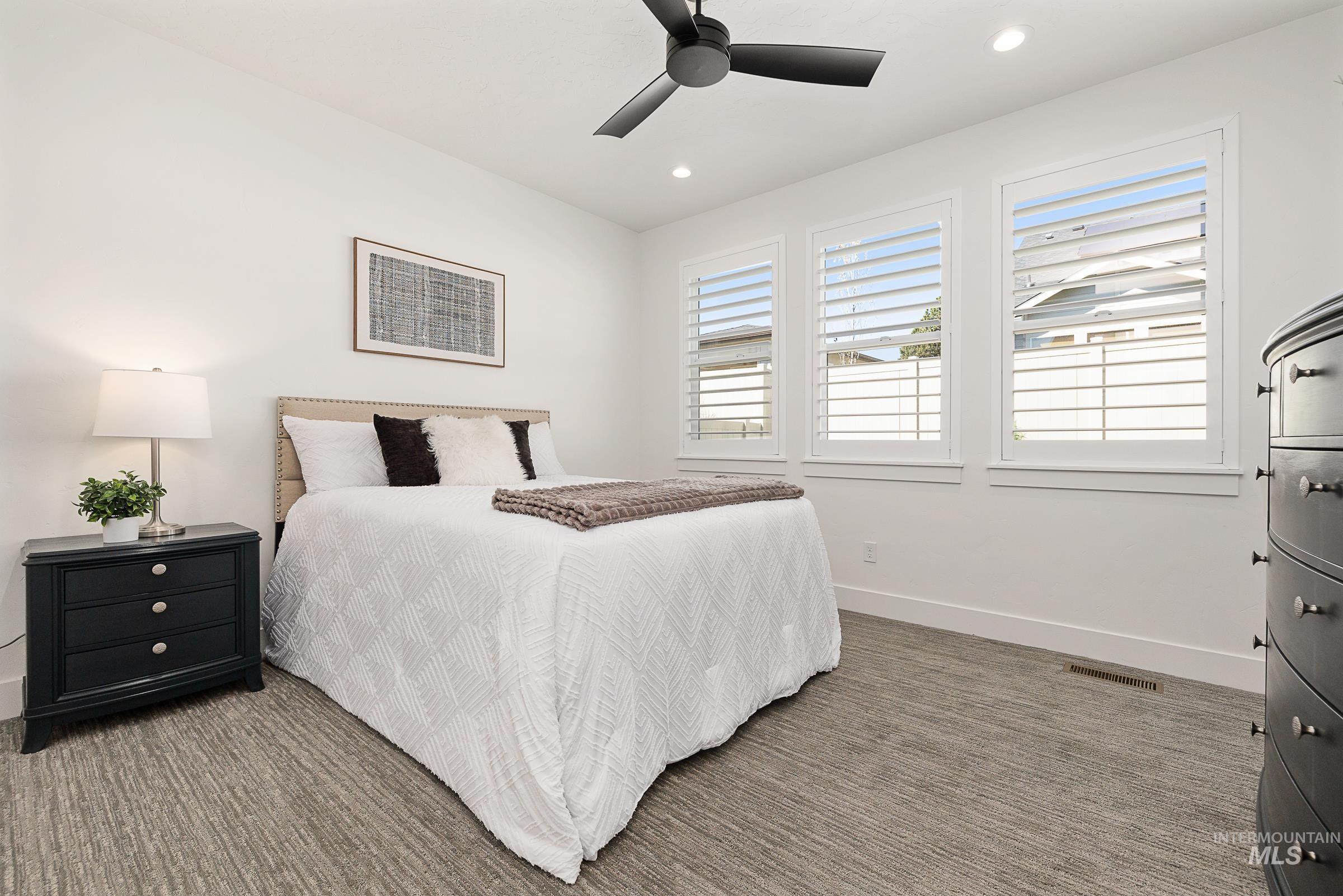 493 N Plainfield Ave, Eagle, Idaho 83616, 3 Bedrooms, 3 Bathrooms, Residential For Sale, Price $600,000,MLS 98983337