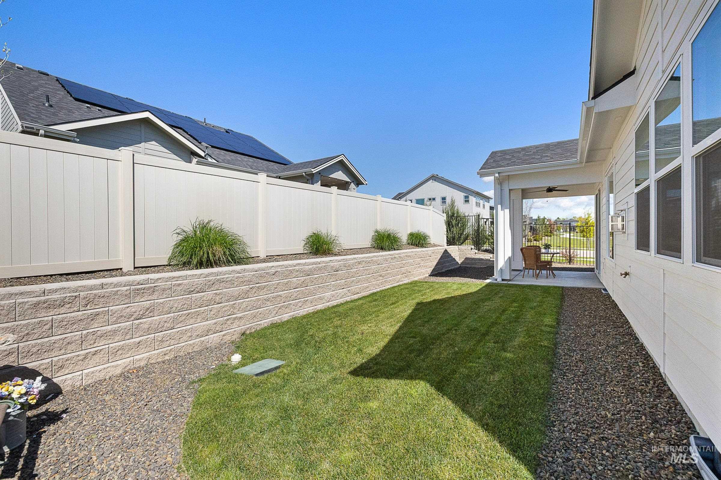 493 N Plainfield Ave, Eagle, Idaho 83616, 3 Bedrooms, 3 Bathrooms, Residential For Sale, Price $600,000,MLS 98983337