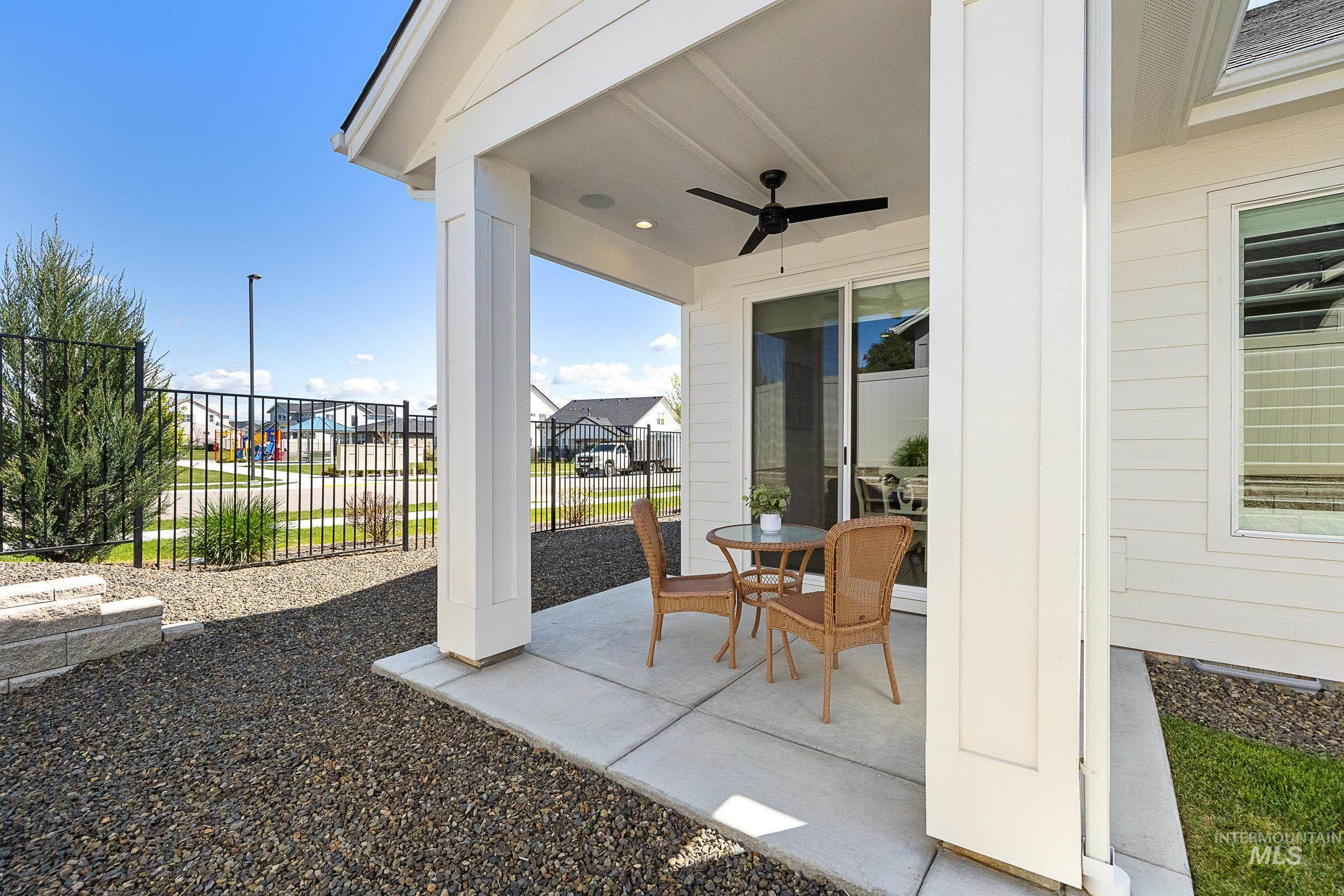 493 N Plainfield Ave, Eagle, Idaho 83616, 3 Bedrooms, 3 Bathrooms, Residential For Sale, Price $600,000,MLS 98983337