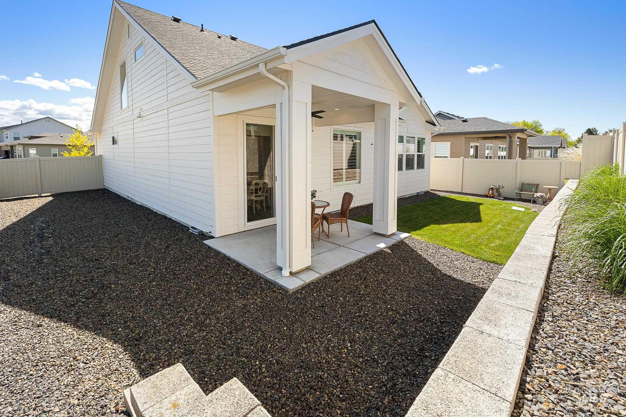 493 N Plainfield Ave, Eagle, Idaho 83616, 3 Bedrooms, 3 Bathrooms, Residential For Sale, Price $600,000,MLS 98983337