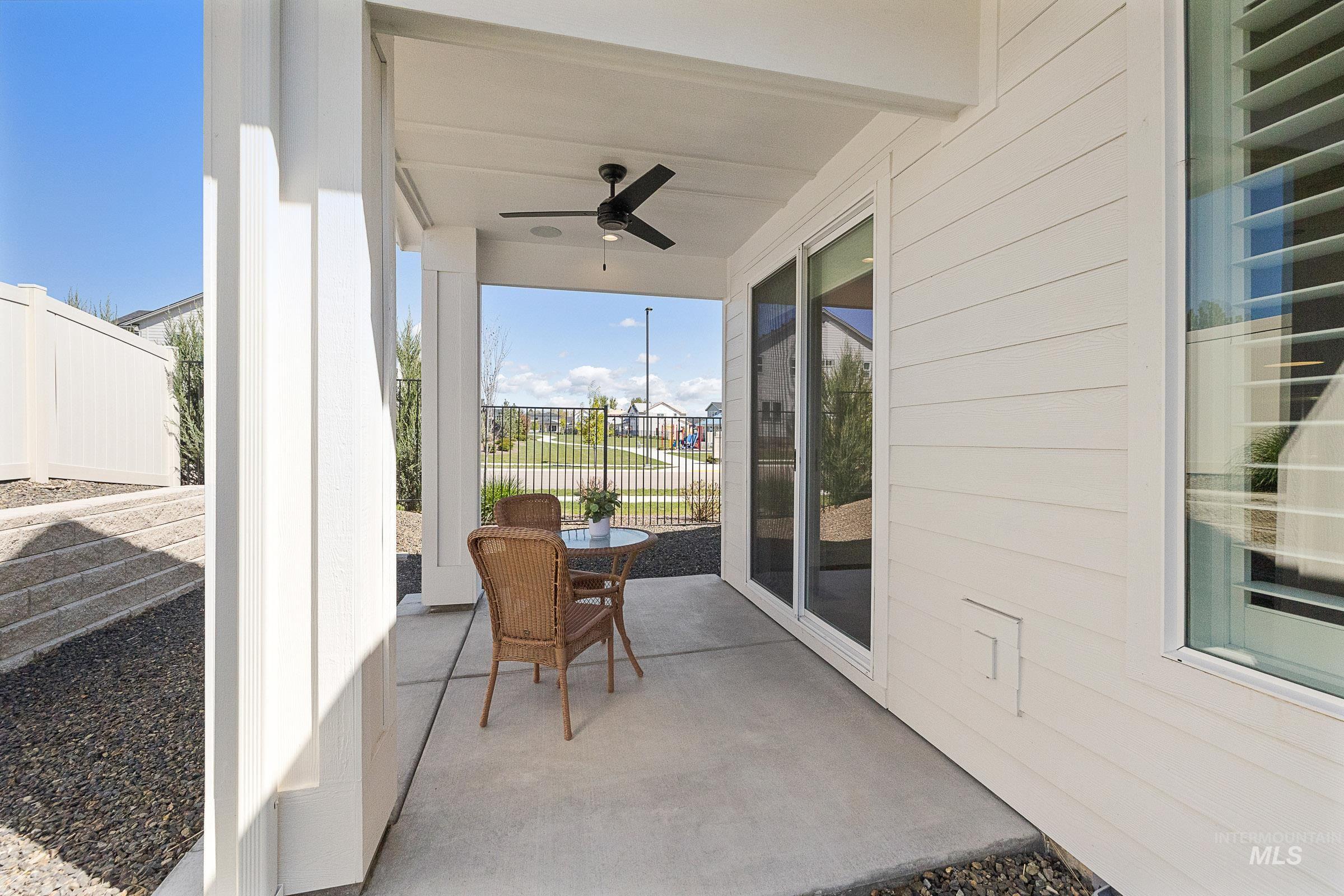 493 N Plainfield Ave, Eagle, Idaho 83616, 3 Bedrooms, 3 Bathrooms, Residential For Sale, Price $600,000,MLS 98983337