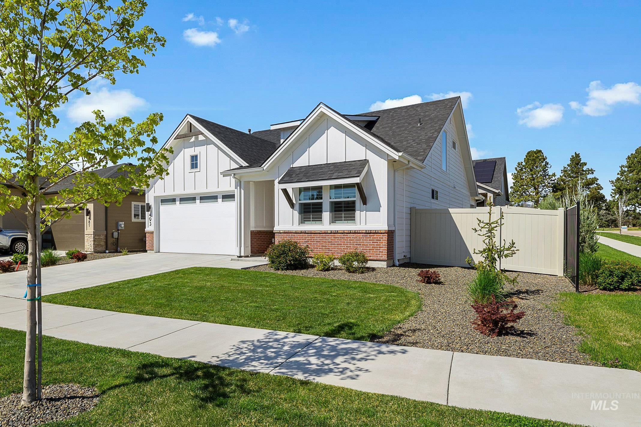 493 N Plainfield Ave, Eagle, Idaho 83616, 3 Bedrooms, 3 Bathrooms, Residential For Sale, Price $600,000,MLS 98983337