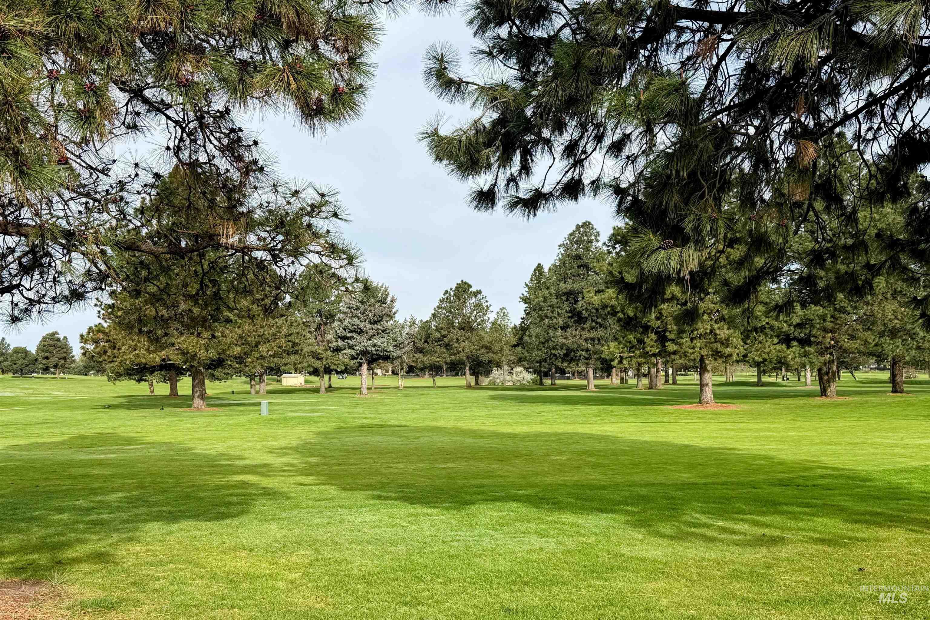 493 N Plainfield Ave, Eagle, Idaho 83616, 3 Bedrooms, 3 Bathrooms, Residential For Sale, Price $600,000,MLS 98983337