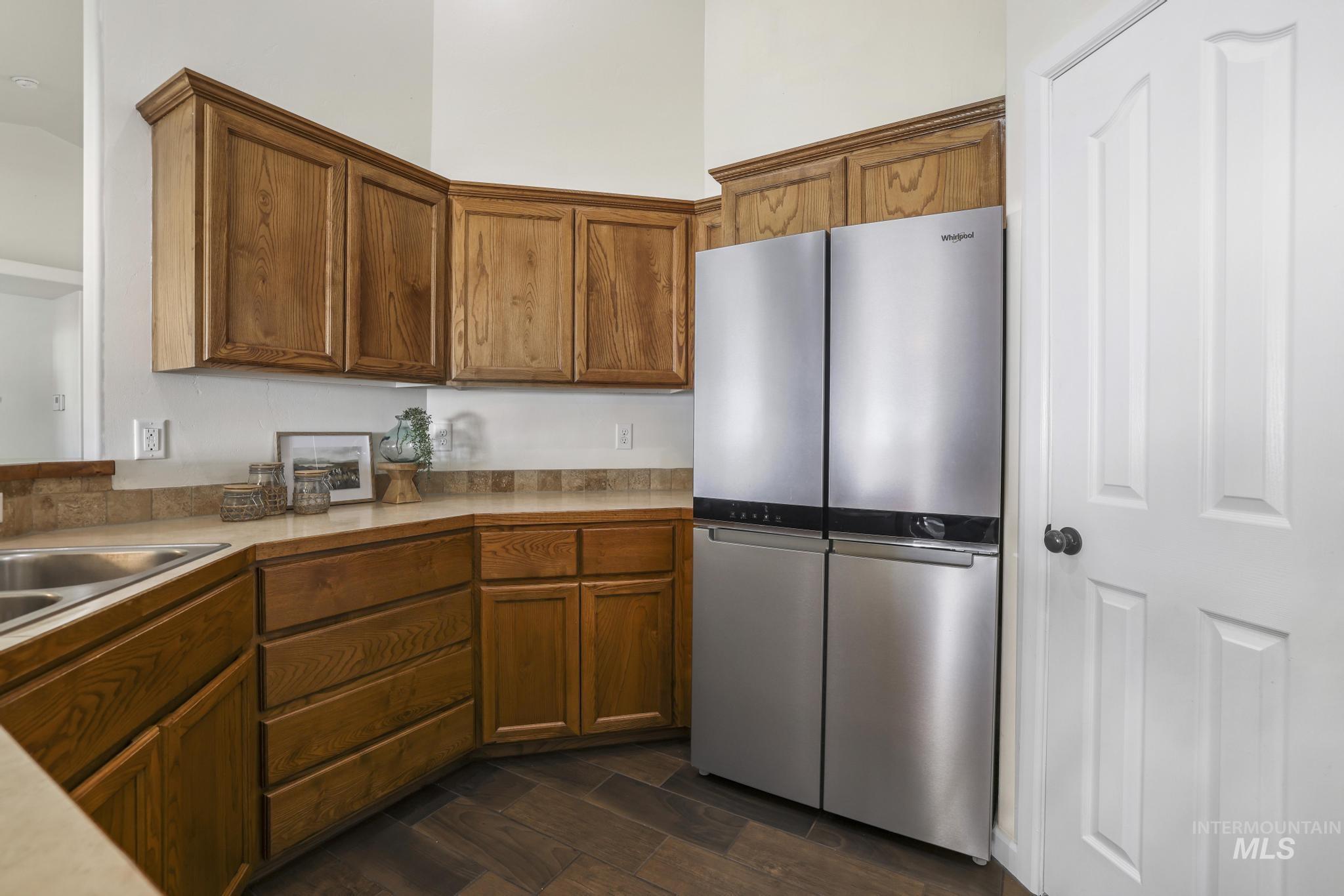 1021 Glen Eagle Dr, Jerome, Idaho 83338, 3 Bedrooms, 2 Bathrooms, Residential For Sale, Price $399,900, 98983342