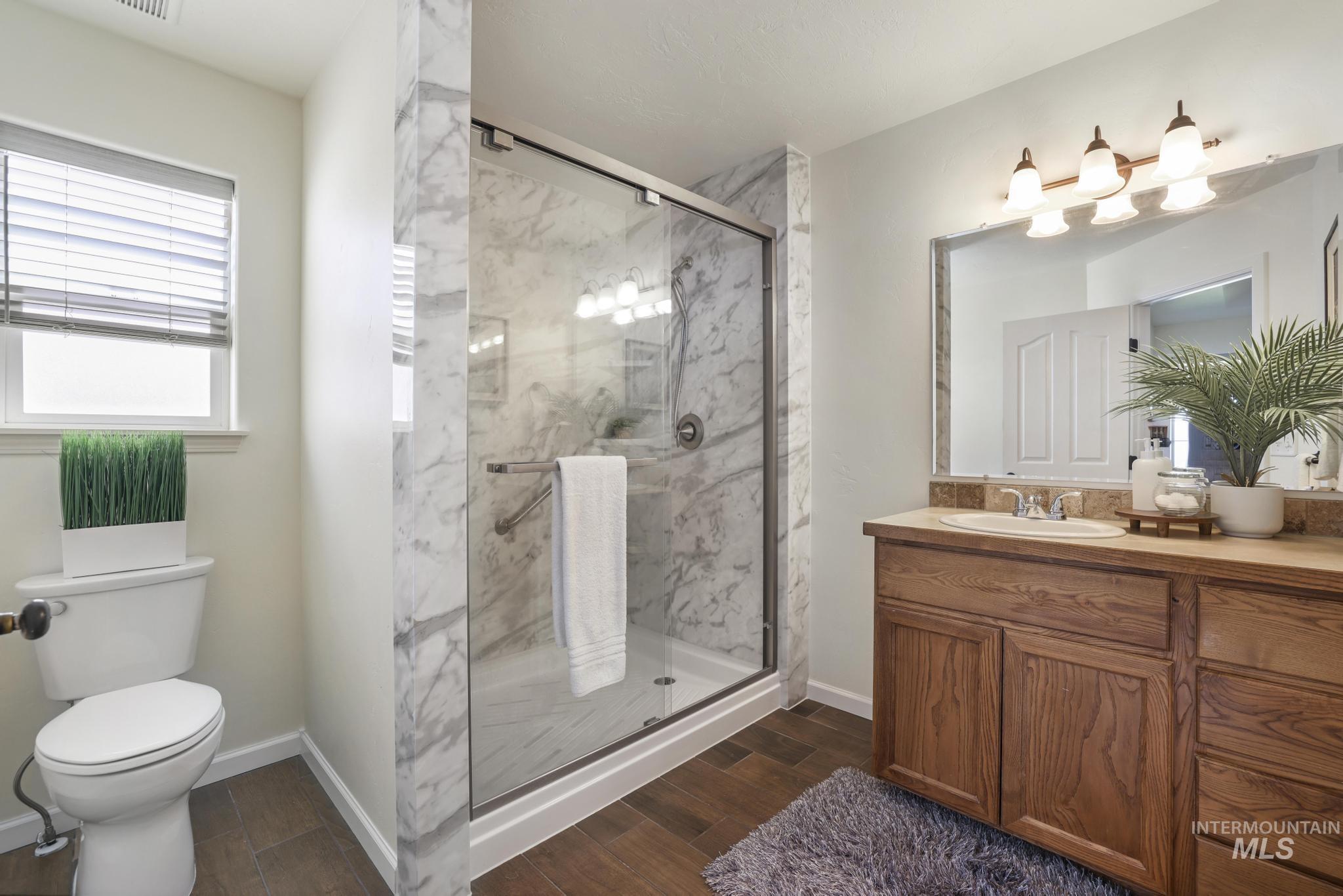 1021 Glen Eagle Dr, Jerome, Idaho 83338, 3 Bedrooms, 2 Bathrooms, Residential For Sale, Price $399,900, 98983342